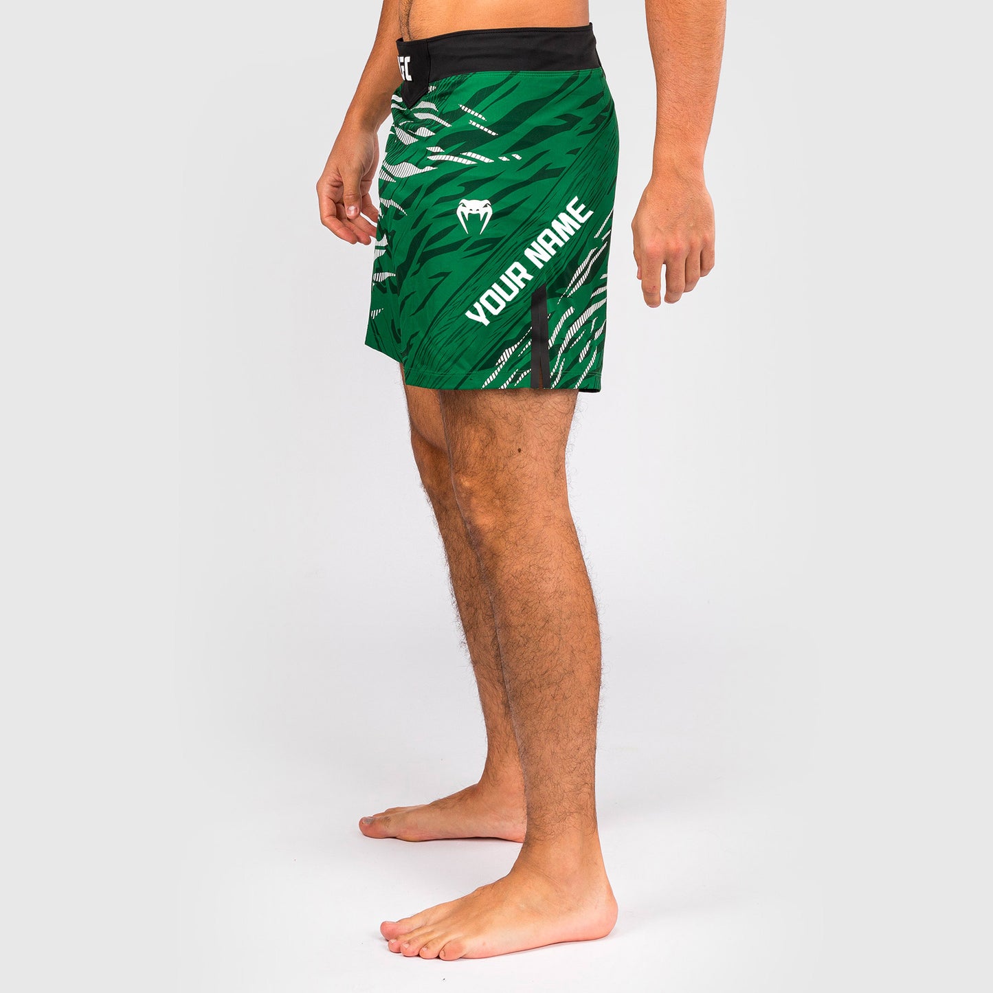Shorts de Combat pour Hommes UFC Fusion by Venum Personnalisé Authentic Fight Night - Coupe Courte - Vert - product-type_Shorts de MMA