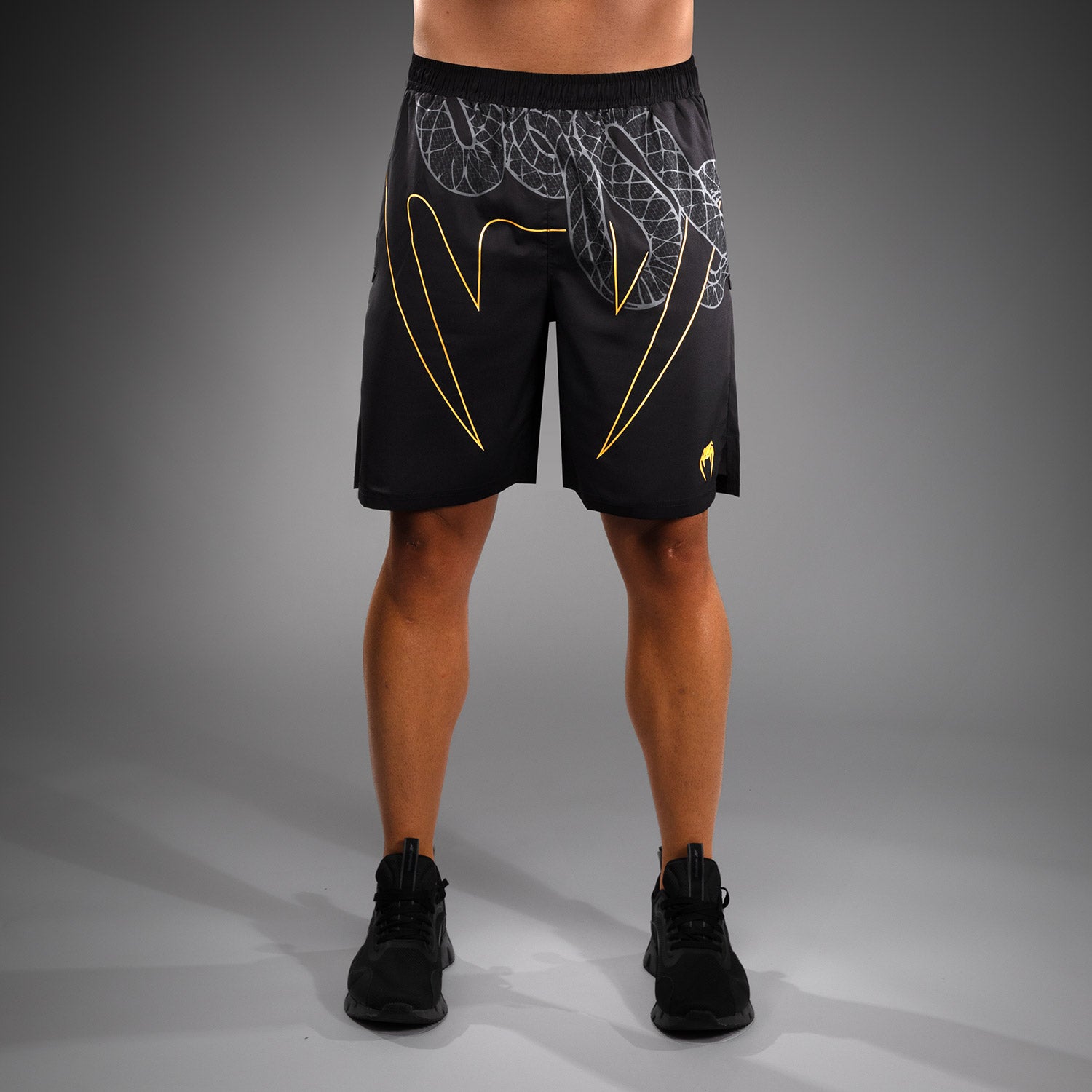 Short de Training Venum Serpenti – Noir/Argent/Or - product-type_Shorts de training