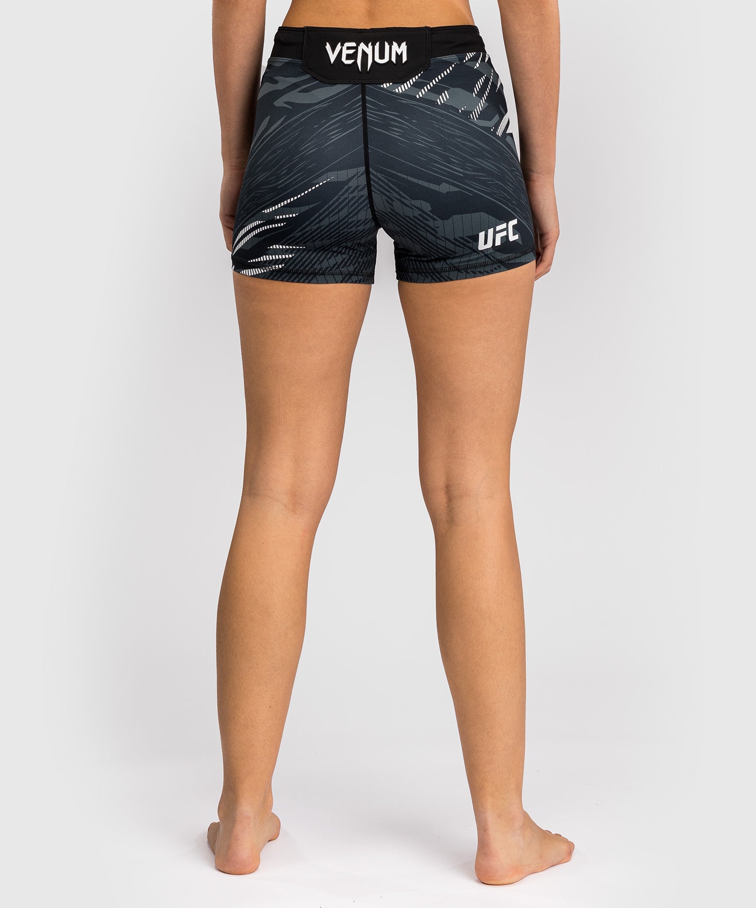 Short de compression pour Femmes UFC Fusion by Venum Authentic Fight Night - Coupe Courte - Noir - product-type_Shorts de compression