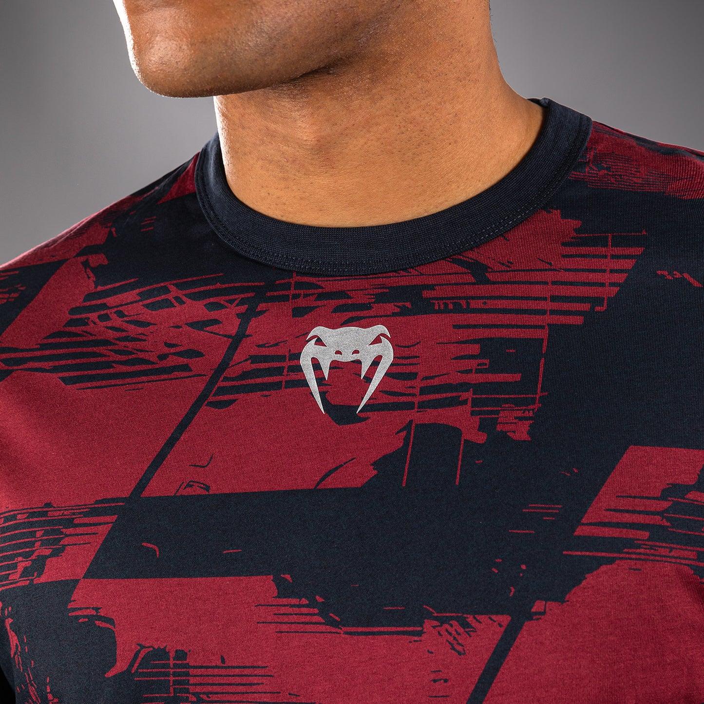 T-shirt manches longues Homme UFC Zenith by Venum Authentic Fight Week - Bleu marine/Bordeaux/Argent