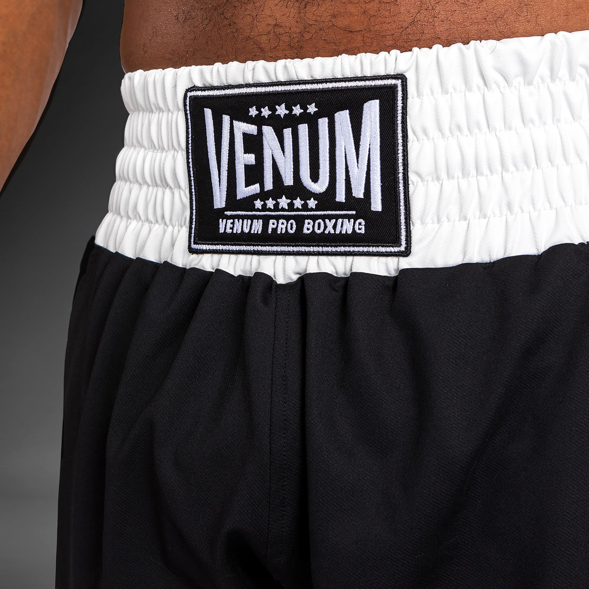 Short de boxe Venum Classic - Noir/Blanc - product-type_Shorts de boxe