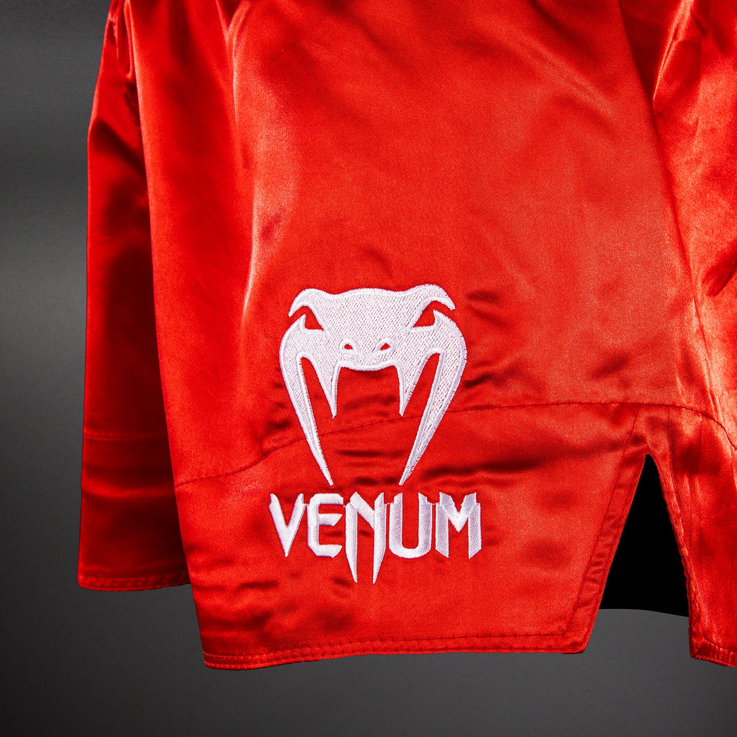 Short de Muay Thaï Venum Classic – Rouge - product-type_Shorts de Muay Thai