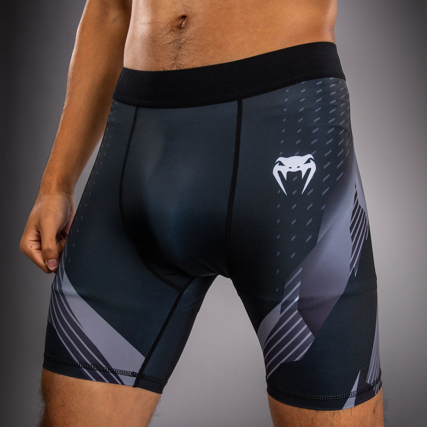 Short de Compression Venum No-Gi 6.0 - Noir/Blanc