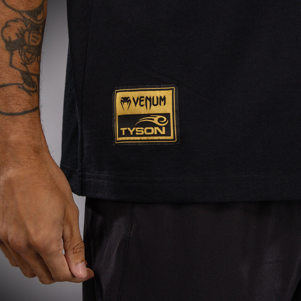 T-shirt Venum x Mike Tyson Tiger - Noir/Or - product-type_T-Shirts