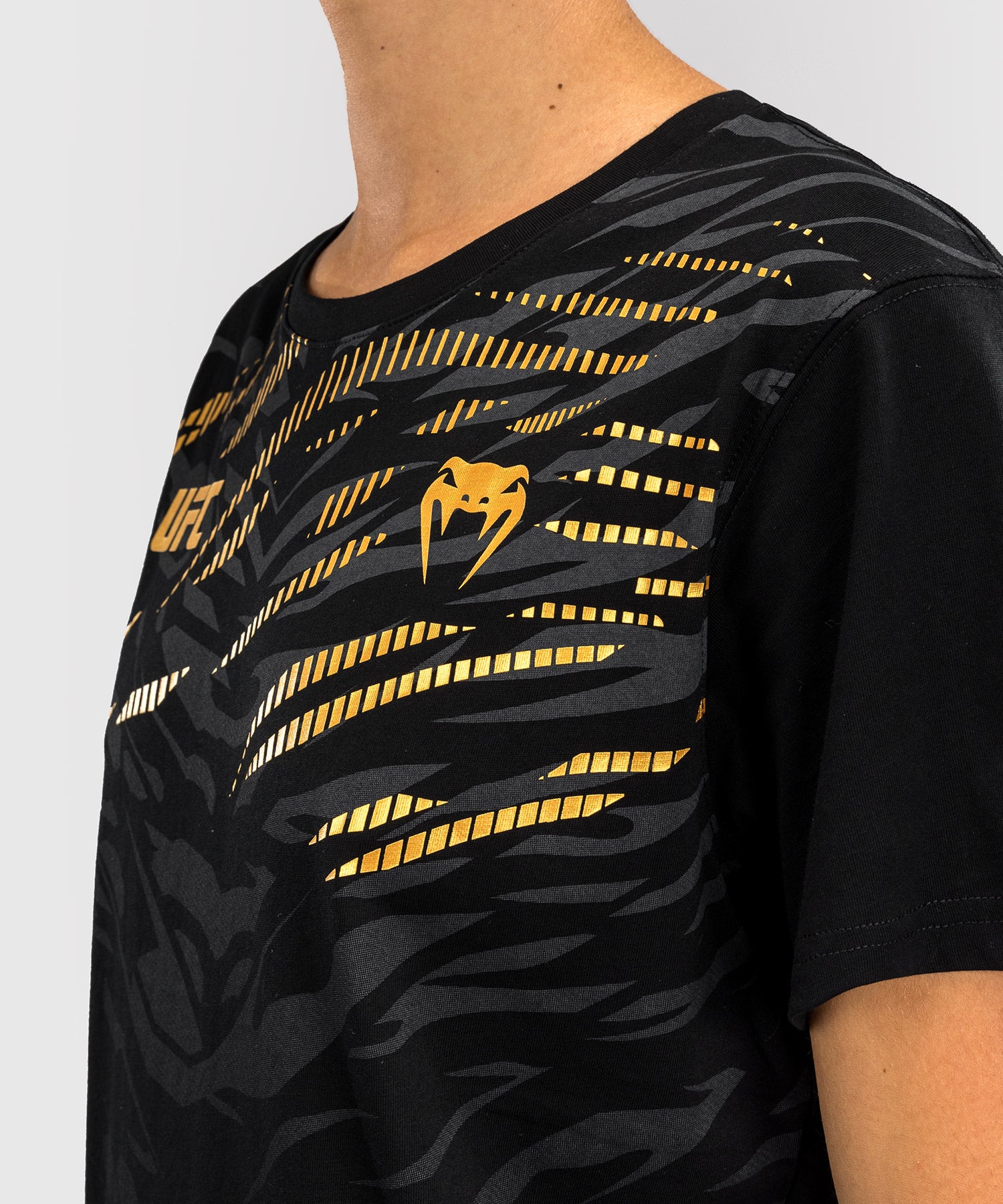 T-shirt à Manches Courtes pour Femmes UFC Fusion by Venum Replica - Champion - product-type_T-Shirts