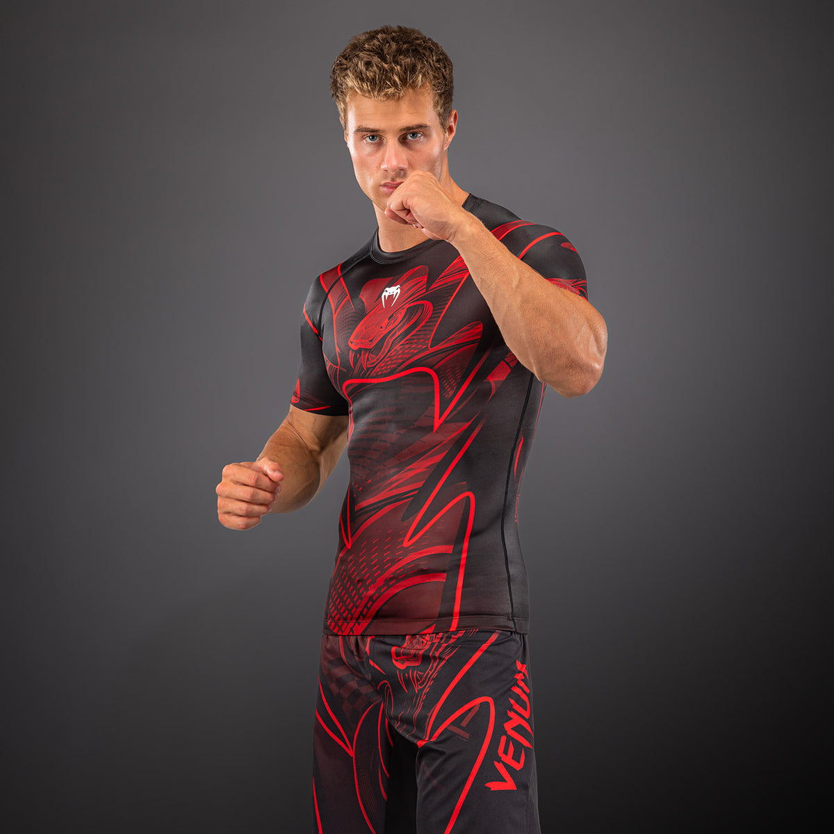 Rashguard manches courtes Venum Crimson Viper 2.0 - Noir/Rouge