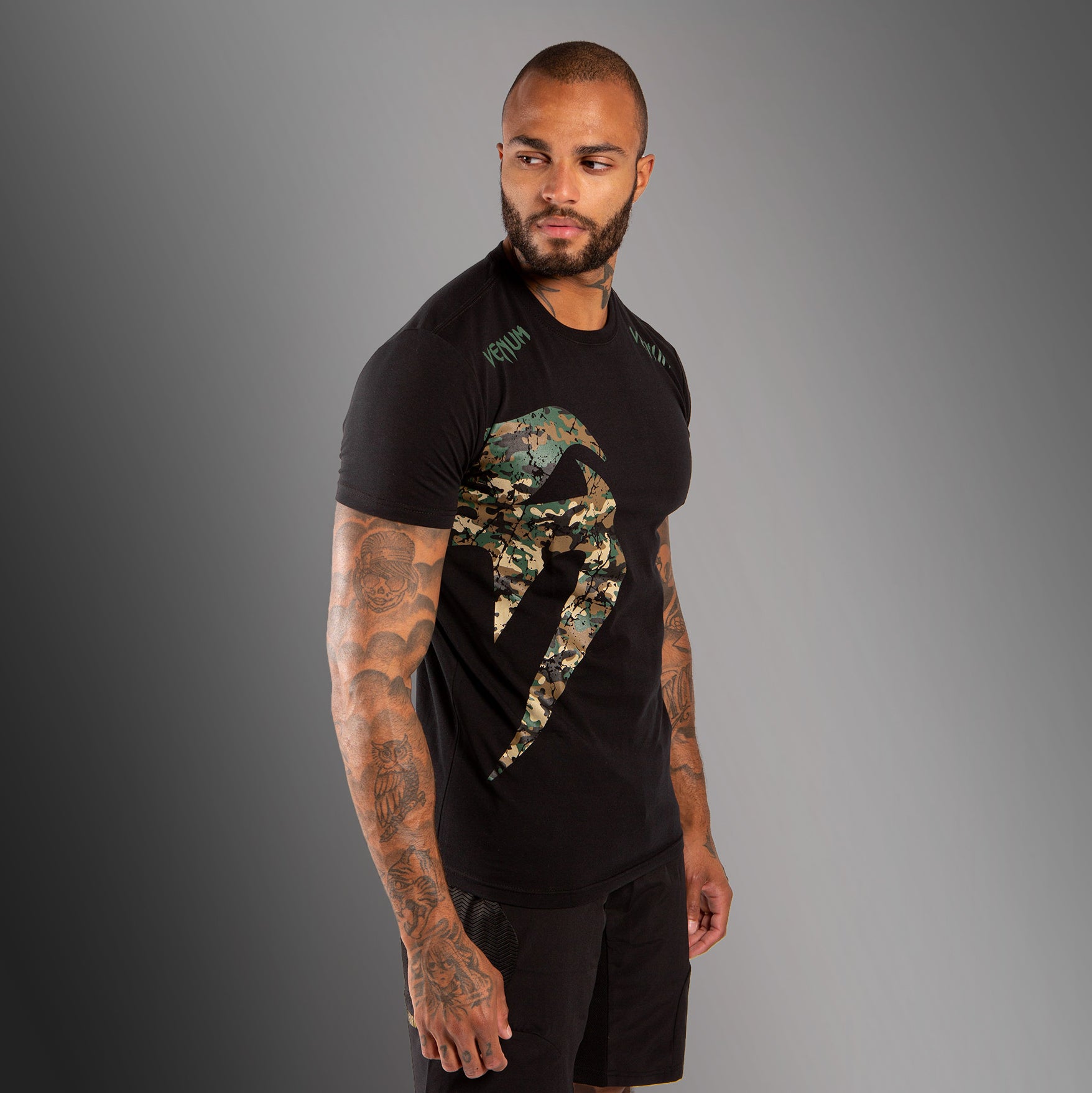 T-shirt Noir/Camo Venum Original Giant - product-type_T-Shirts