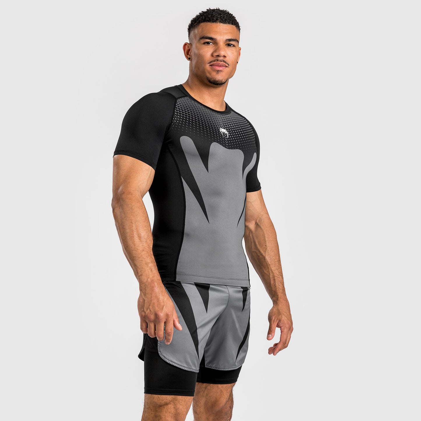 Rashguard à Manches courtes pour Hommes Venum Attack - Noir/Gris - product-type_T-Shirts de Compression