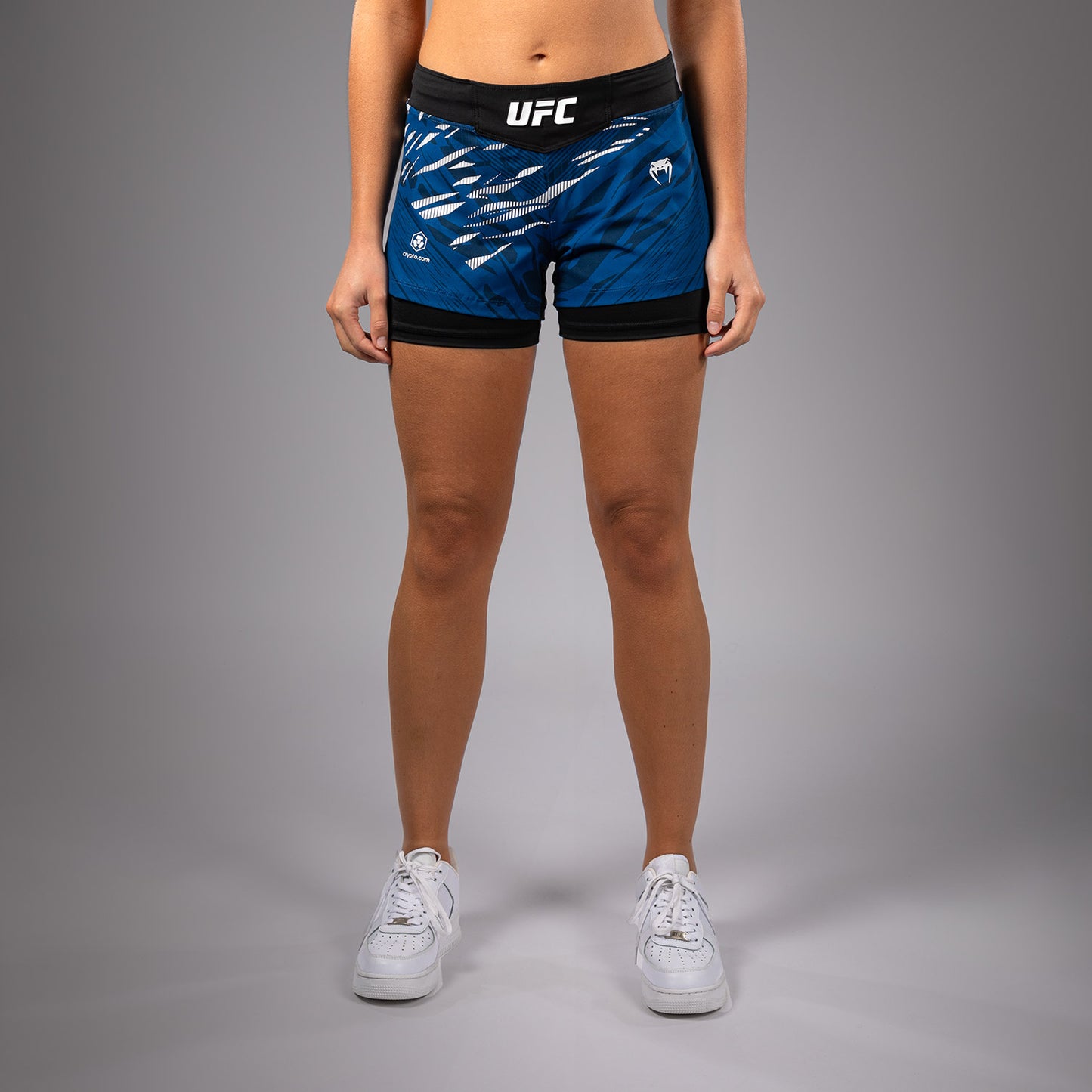 Shorts de Combat pour Femmes UFC Fusion by Venum Authentic Fight Night - Bleu - product-type_Shorts de MMA