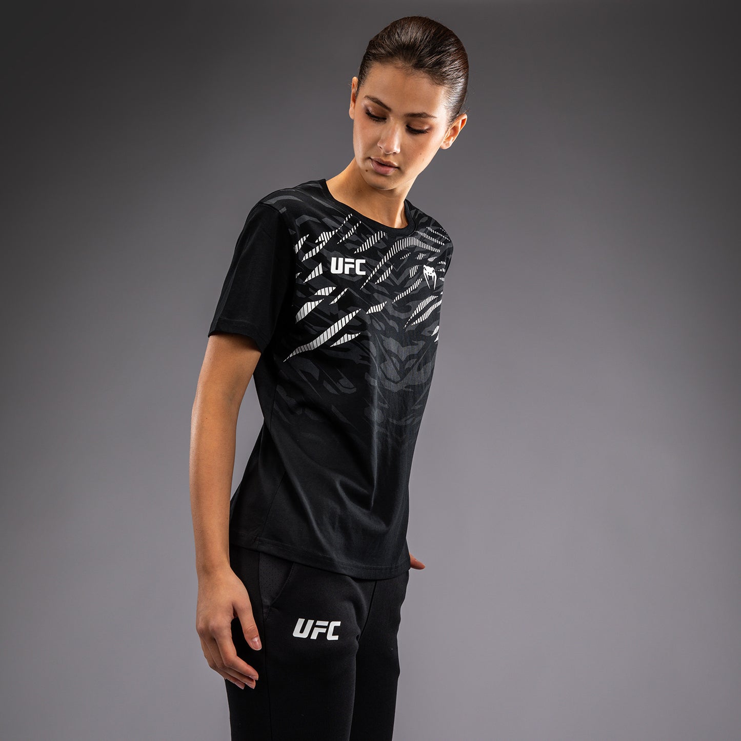 T-shirt à Manches Courtes pour Femmes UFC Fusion by Venum Replica - Noir - product-type_T-Shirts