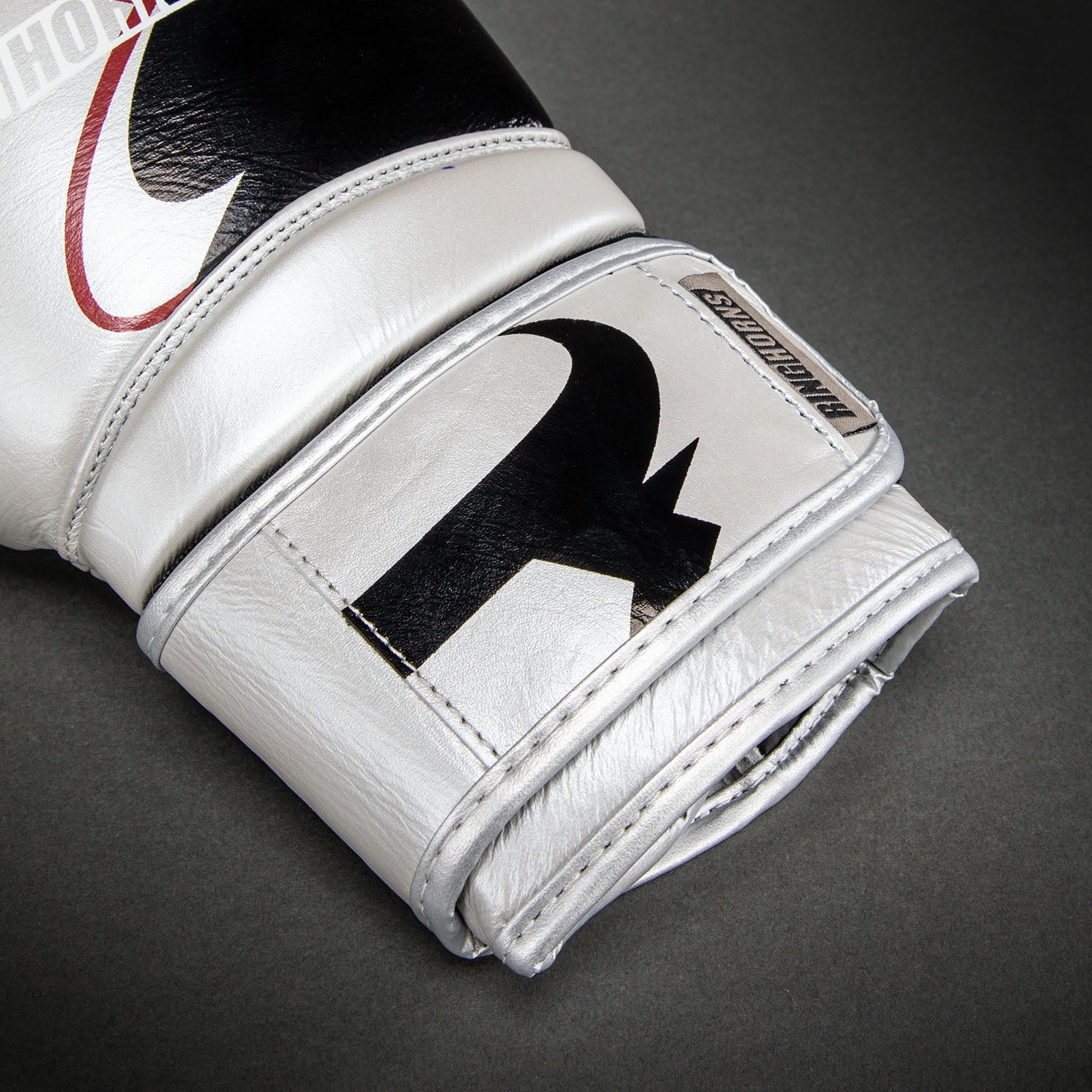 Gants de boxe Ringhorns Charger by Venum – Argent/Noir - product-type_Gants de boxe
