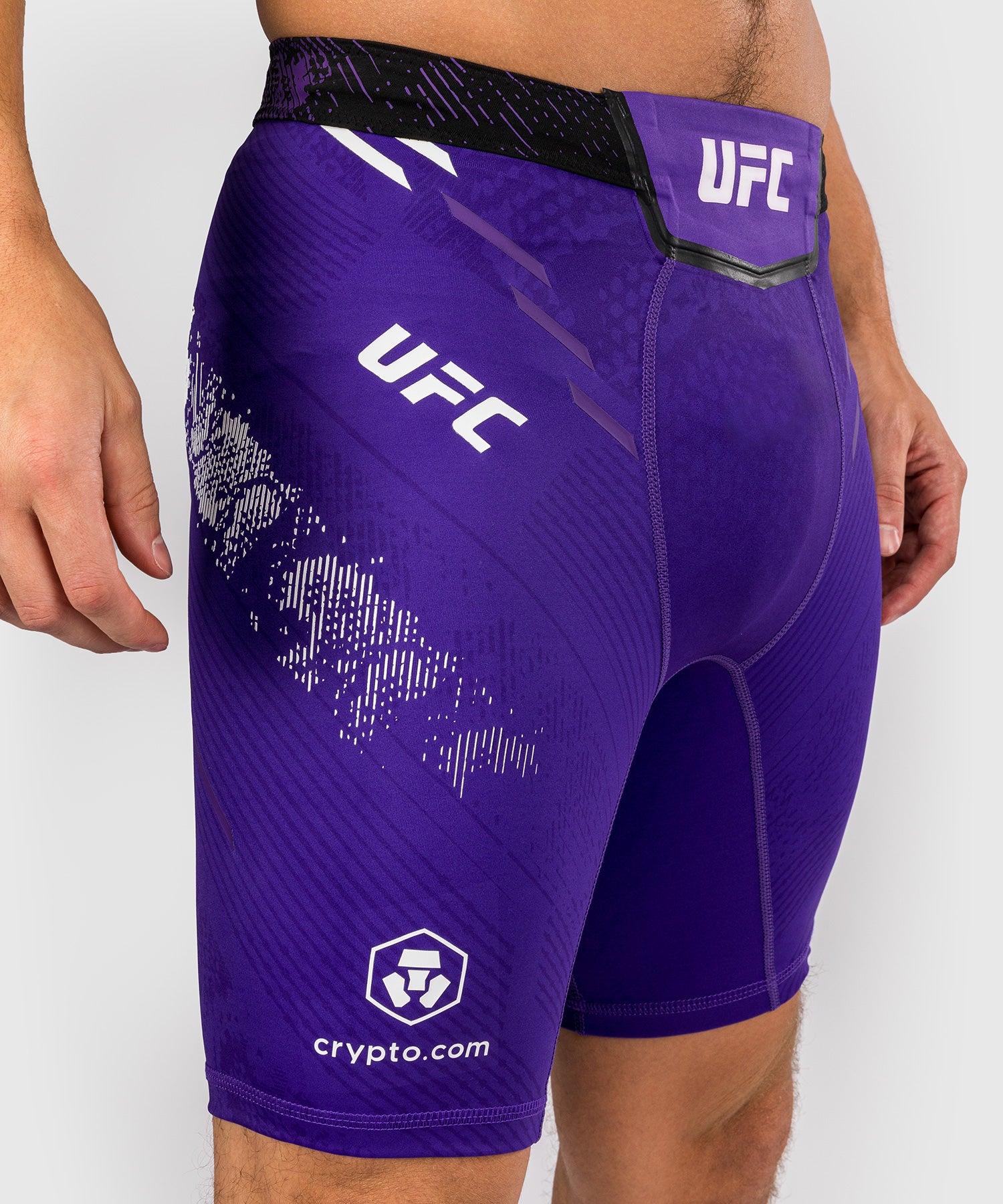 Short de compression pour Hommes UFC Adrenaline by Venum Authentic Fight Night - Violet - product-type_Shorts de compression