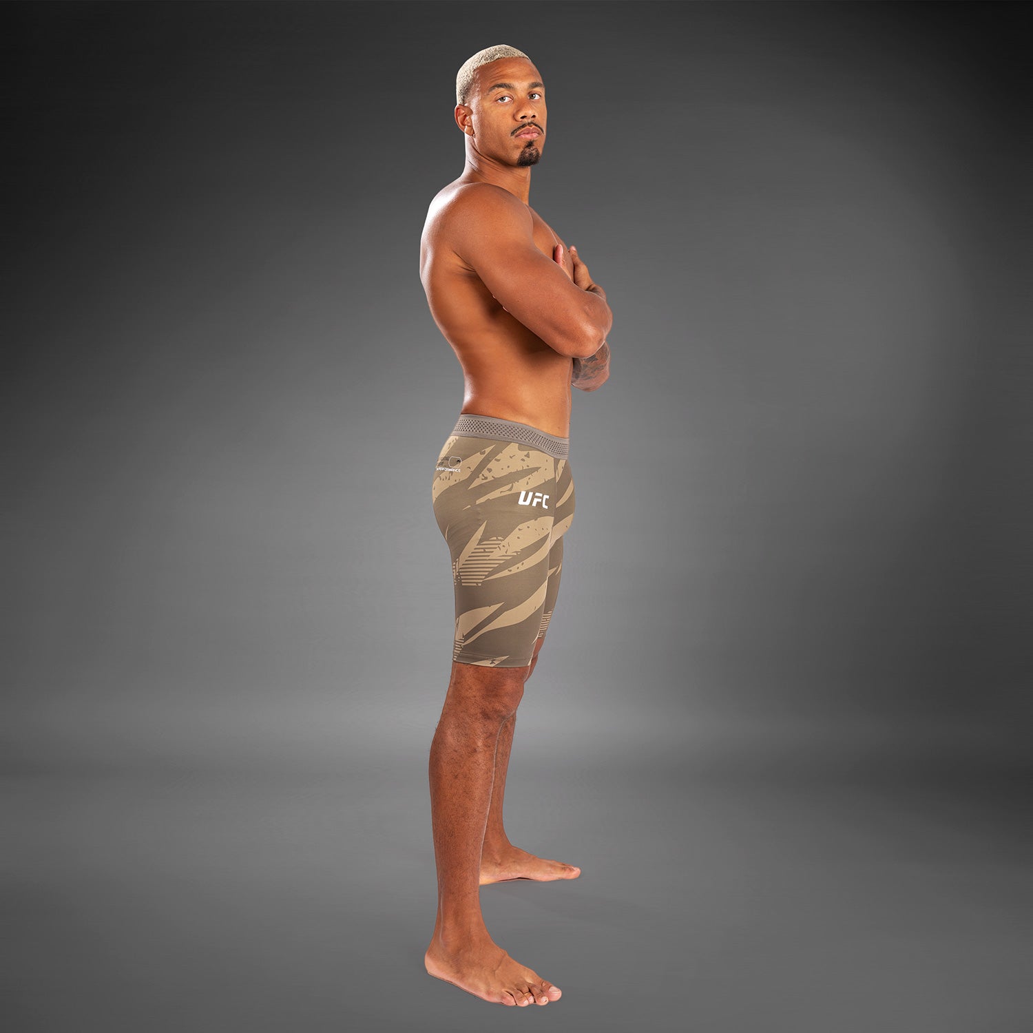 Short de compression pour Hommes UFC Adrenaline by Venum Fight Week - desert Camo - product-type_Shorts de compression