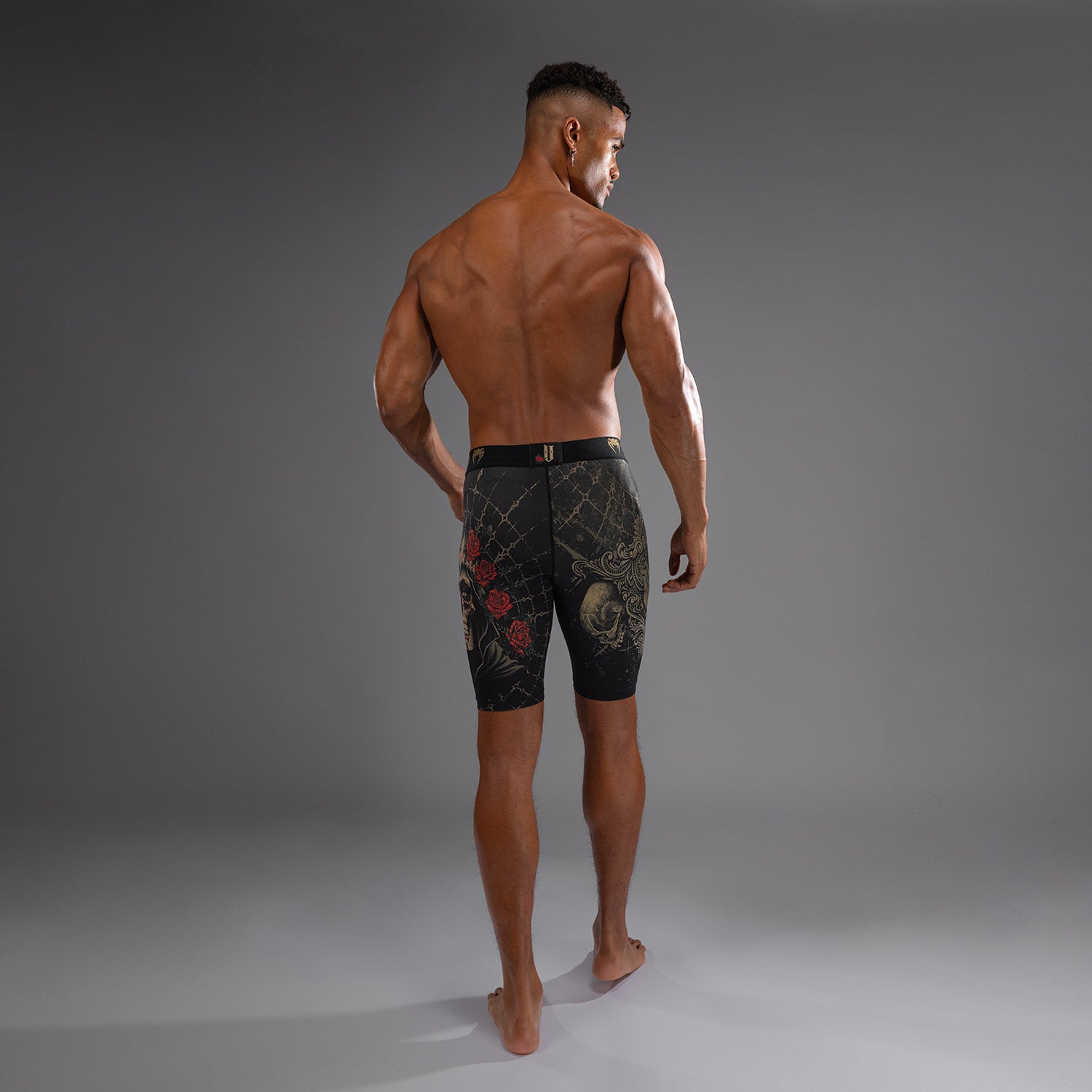 Short de compression pour Hommes Venum Santa Muerte 5.0 - Noir Profond/Or - product-type_Shorts de compression