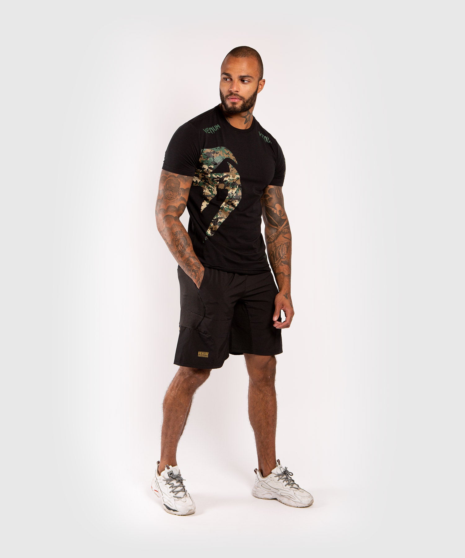 T-shirt Noir/Camo Venum Original Giant - product-type_T-Shirts