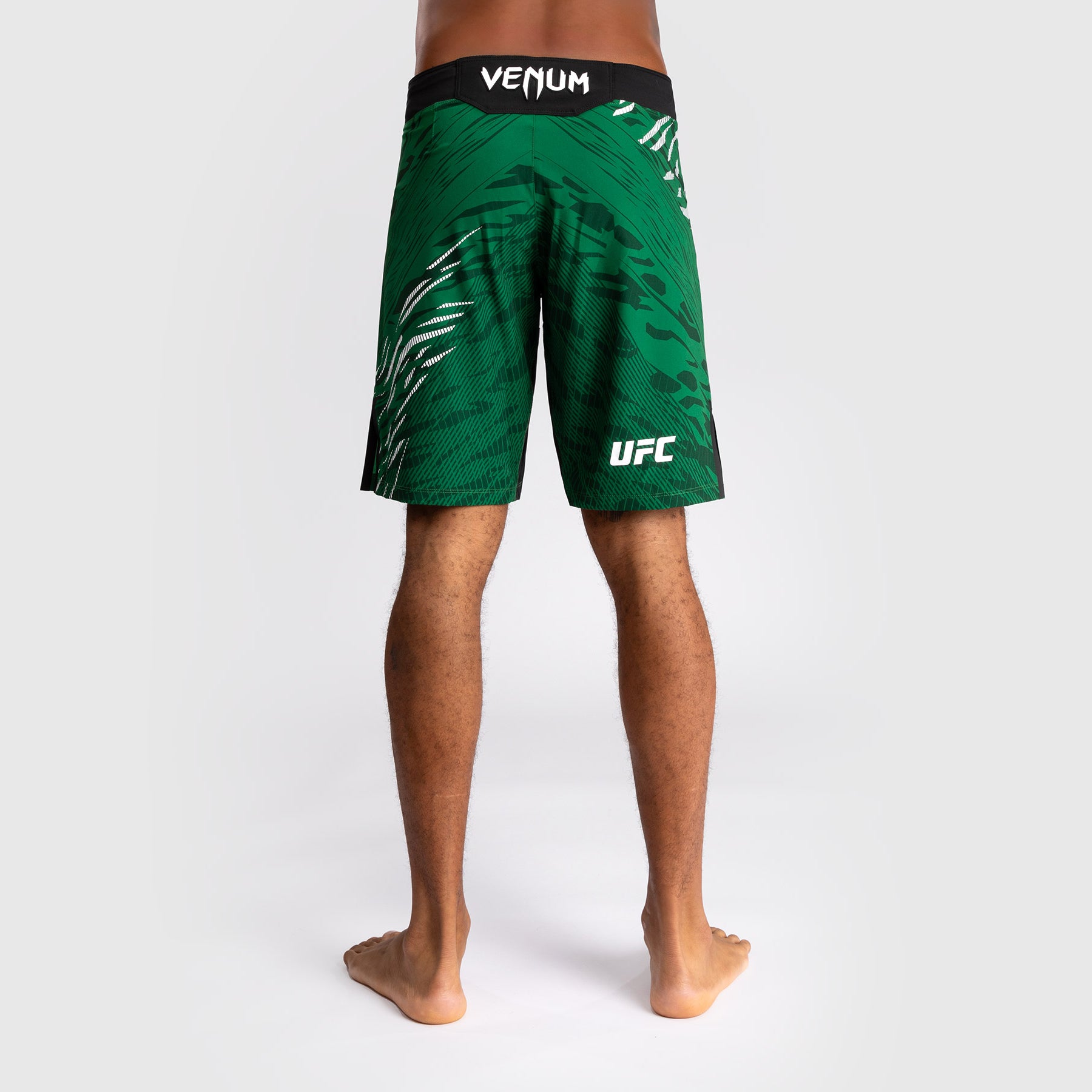 Shorts de Combat pour Hommes UFC Fusion by Venum Personnalisé Authentic Fight Night - Coupe Longue - Vert - product-type_Shorts de MMA