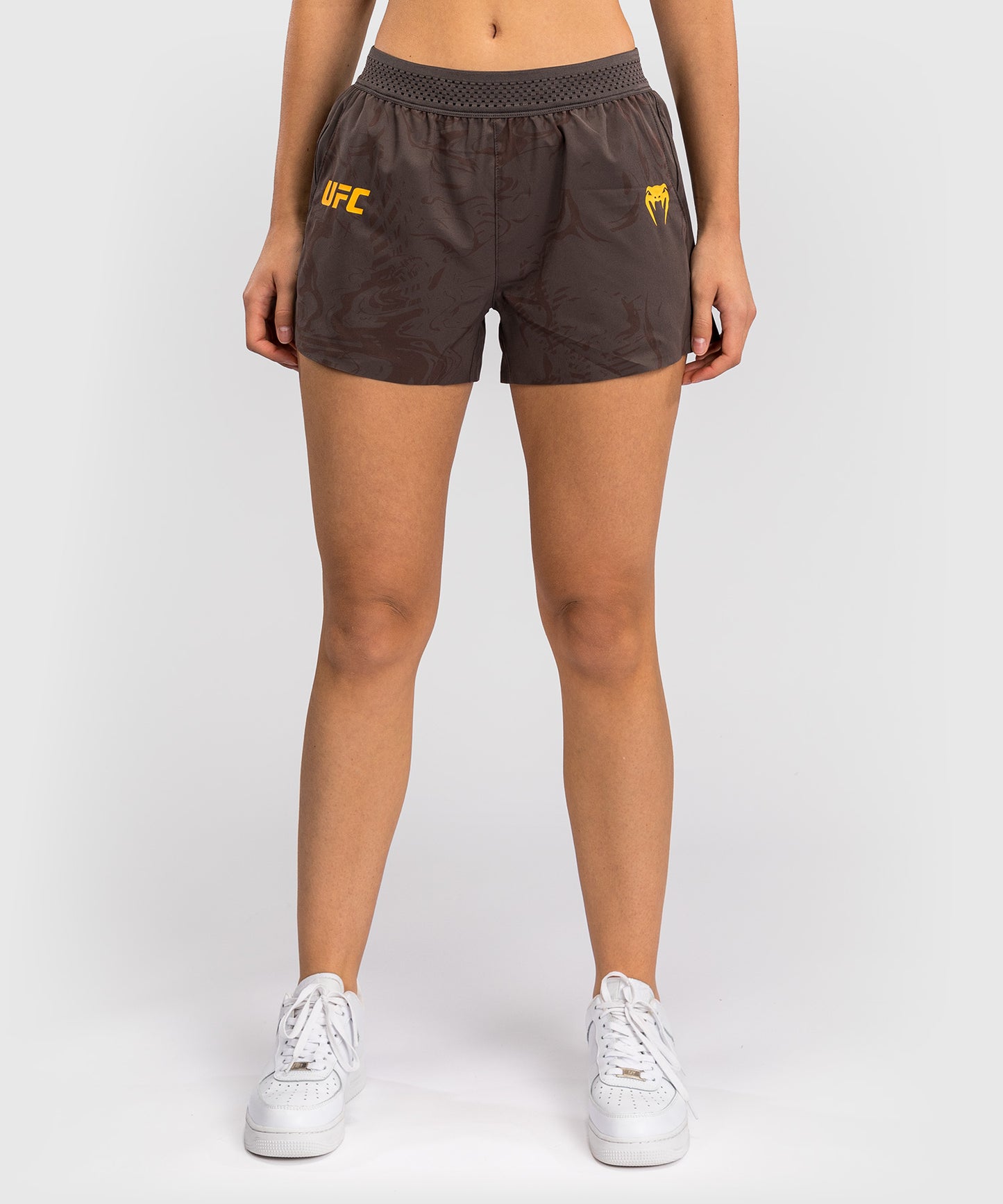 Shorts Performance pour Femmes UFC Fusion by Venum Fight Week - Marron Terrestre - product-type_Shorts de training