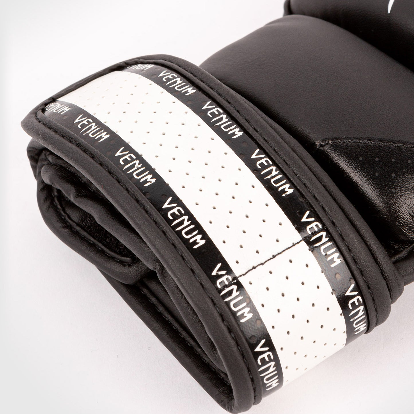 Gants de MMA Venum Impact 2.0 - Noir/Blanc - product-type_Gants de MMA