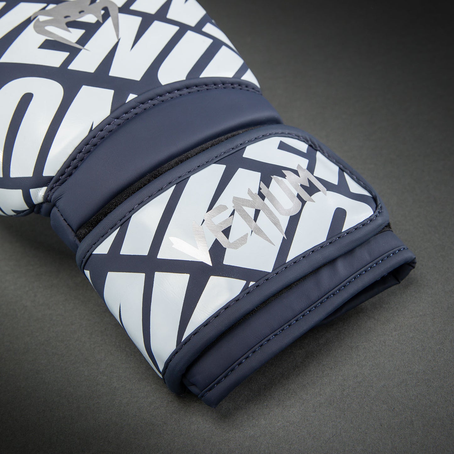 Gants de Boxe Venum Contender 1.5XT - Bleu Marine/Blanc cassé - product-type_Gants de boxe