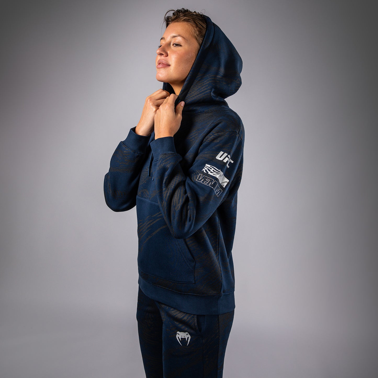 Sweatshirt à Capuche pour Femmes UFC Fusion by Venum Fight Week - Bleu Océanique - product-type_Sweatshirts