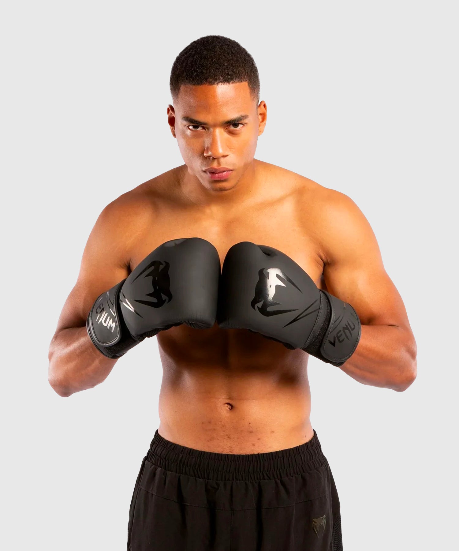 Gants de boxes Venum Classic - Noir/Noir Edition WLMT - product-type_Gants de boxe