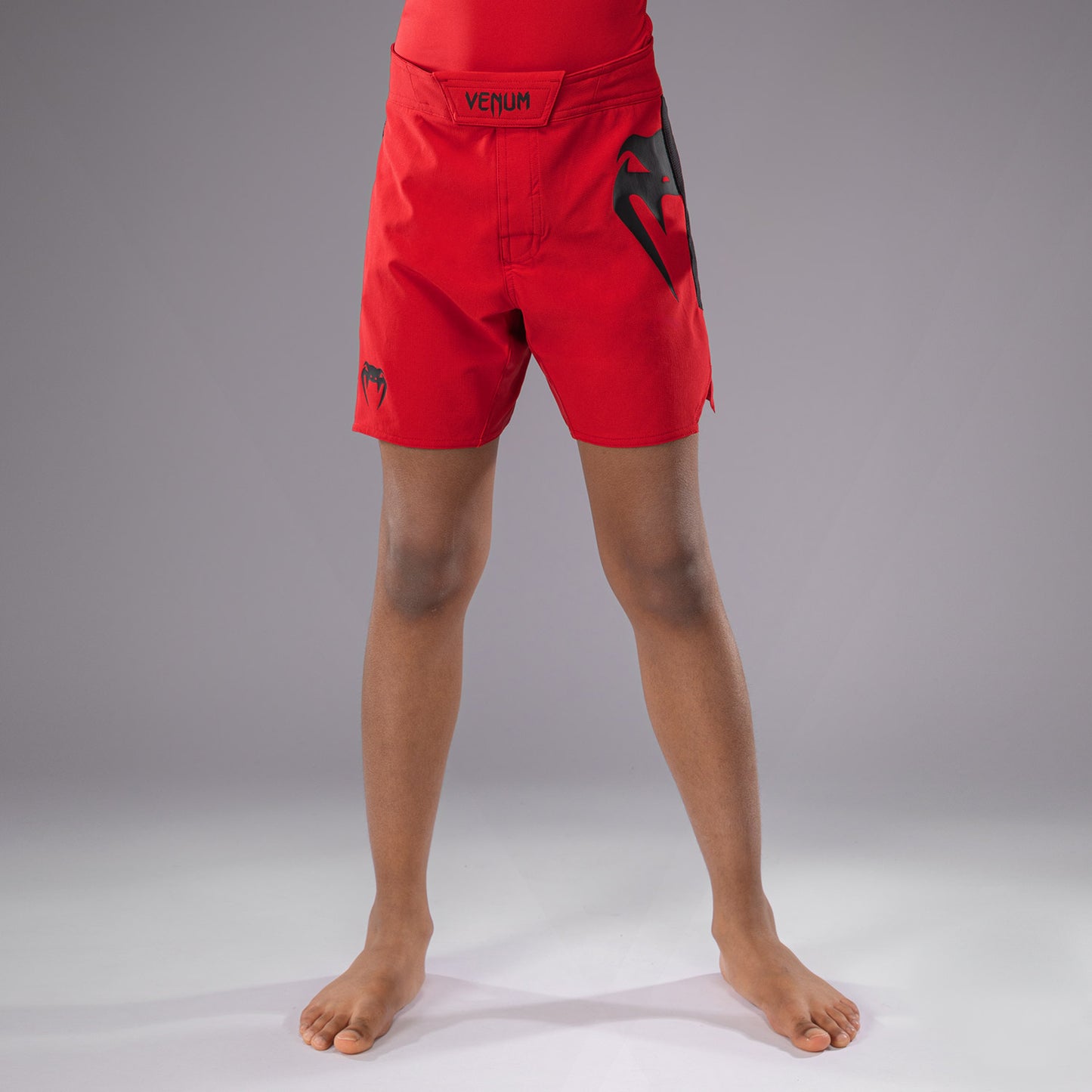 Short de combat pour Enfants Venum Light - Rouge Cerise - product-type_Shorts de MMA
