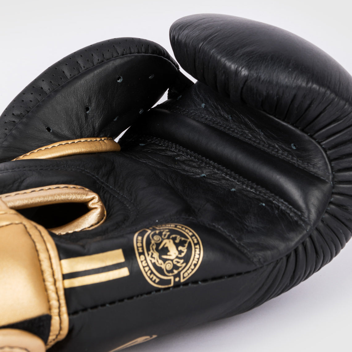 Gants de Boxe Venum Power 2.0 - Noir/Or - product-type_Gants de boxe
