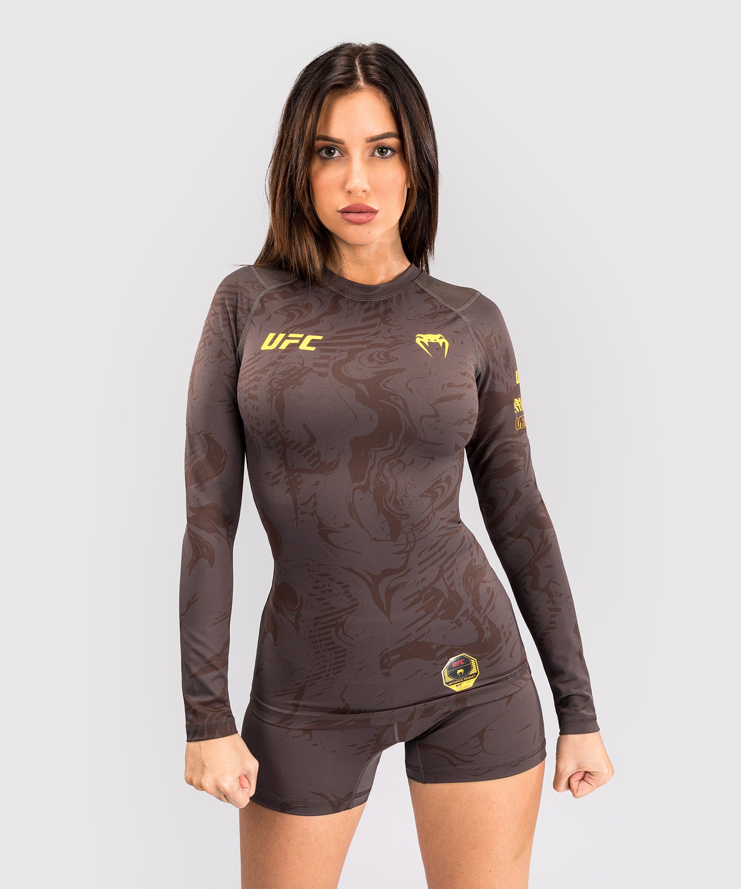 Rashguard Performance à Manches Longues pour Femmes UFC Fusion by Venum Fight Week - Marron Terrestre - product-type_T-Shirts de Compression