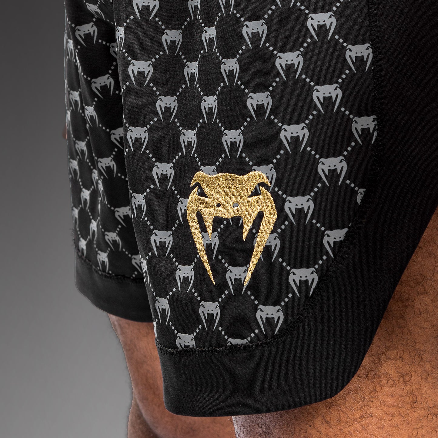 Short de Boxe Venum Monogram - Noir - product-type_Shorts de boxe