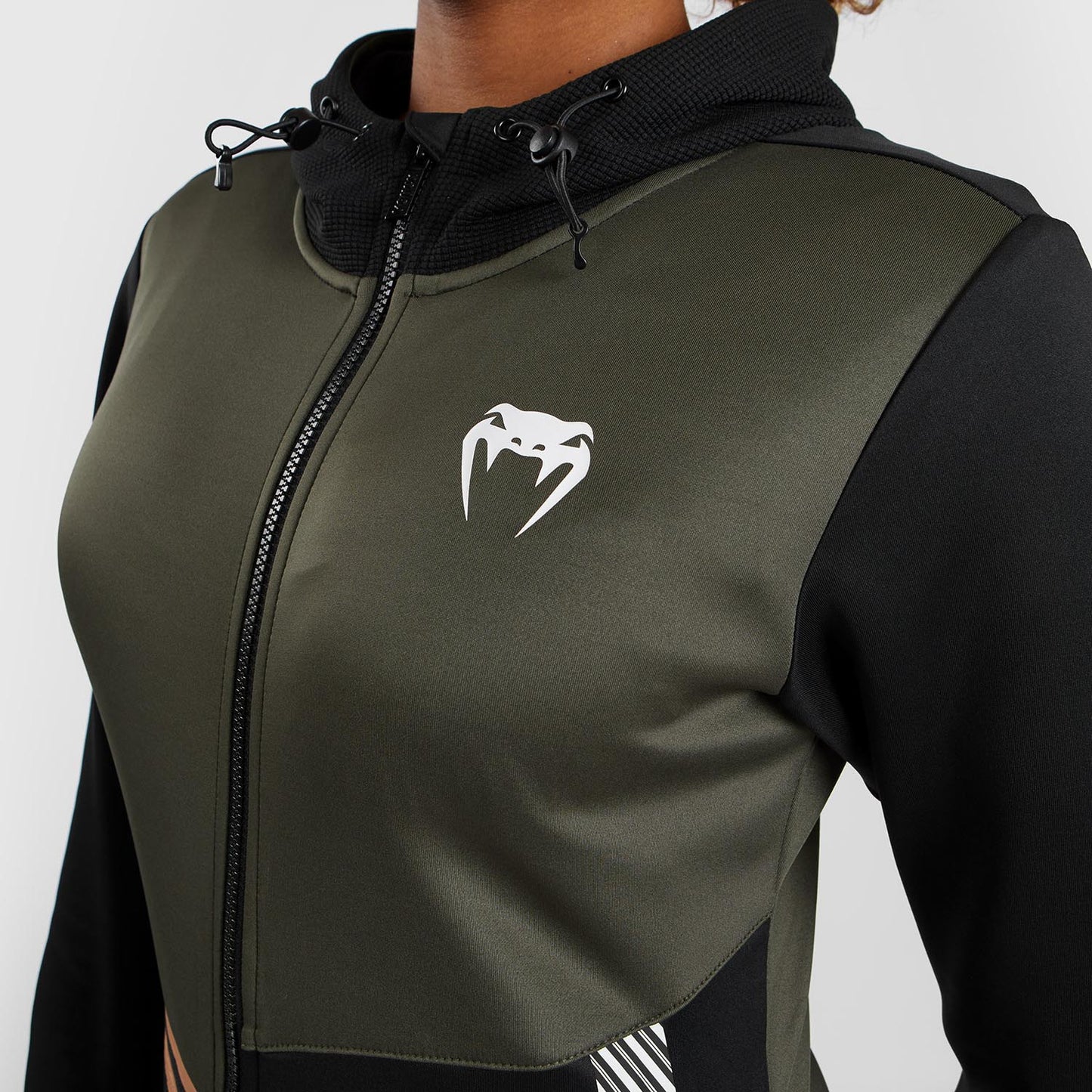 Sweatshirt zippé à capuche pour Femmes UFC Adrenaline by Venum Fight Week - Kaki/Bronze - product-type_Vestes