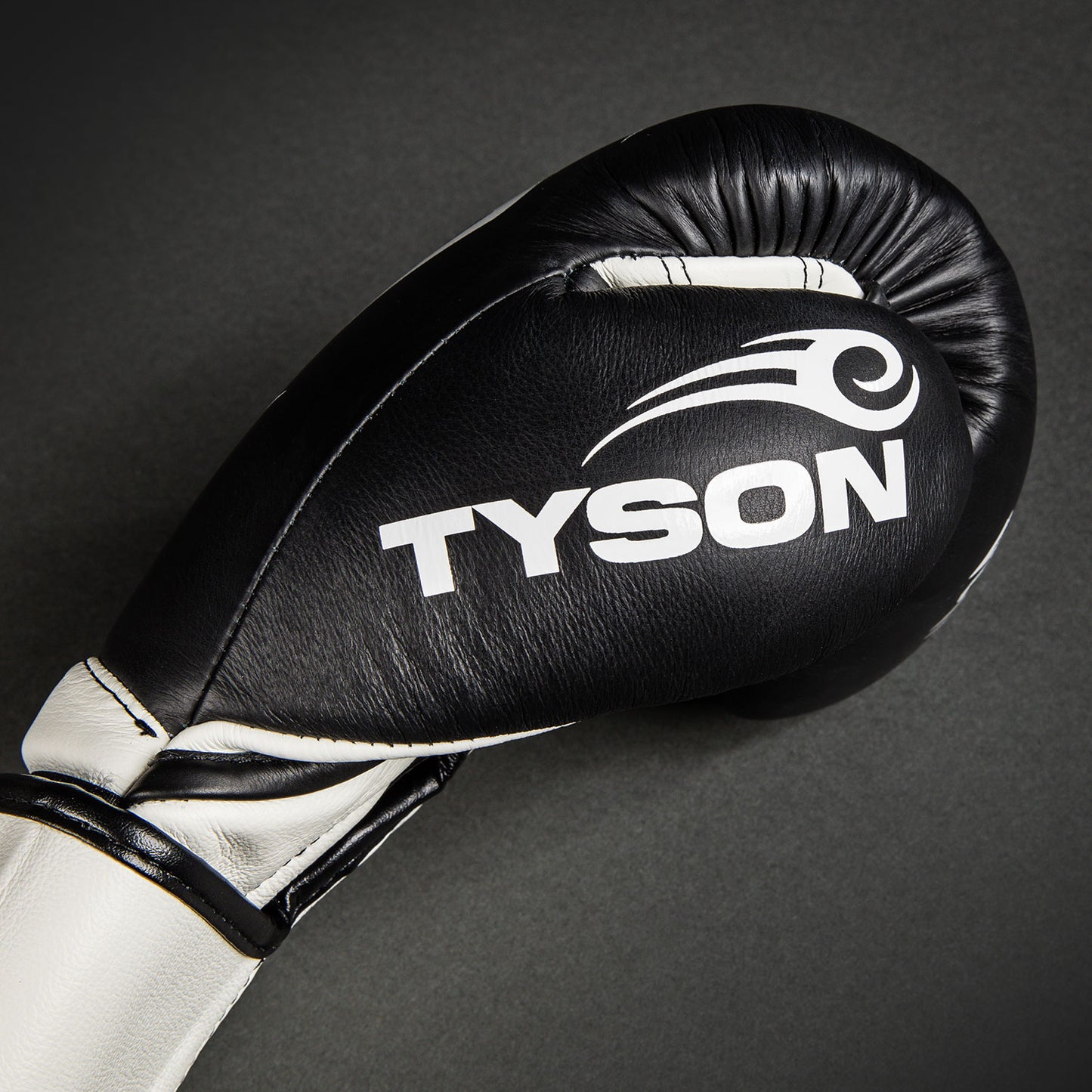 Gants de Boxe Pro Venum Giant 2.0 Mike Tyson - Noir Profond/Blanc Optique