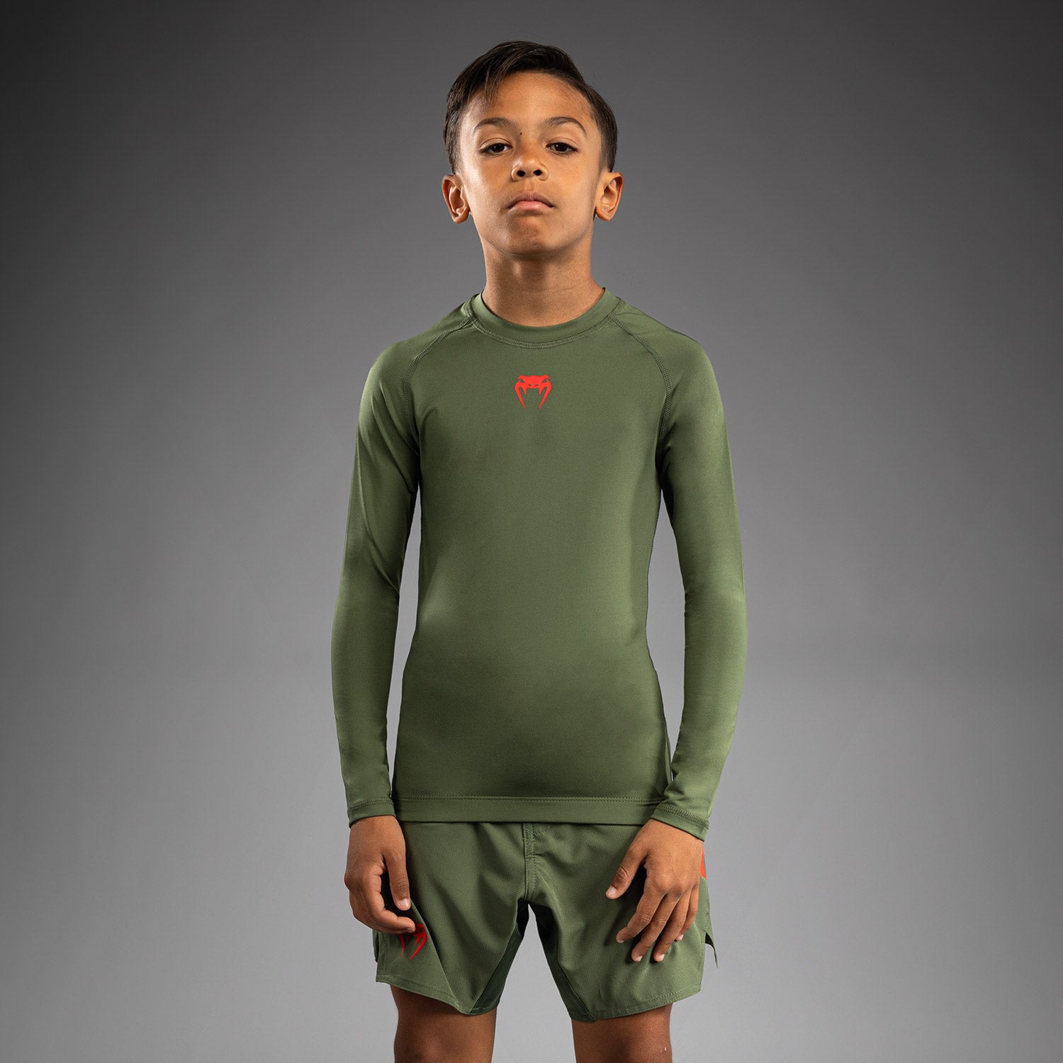 Rashguard Manches Longues pour Enfants Venum Contender - Vert militaire/Orange - product-type_T-Shirts de Compression