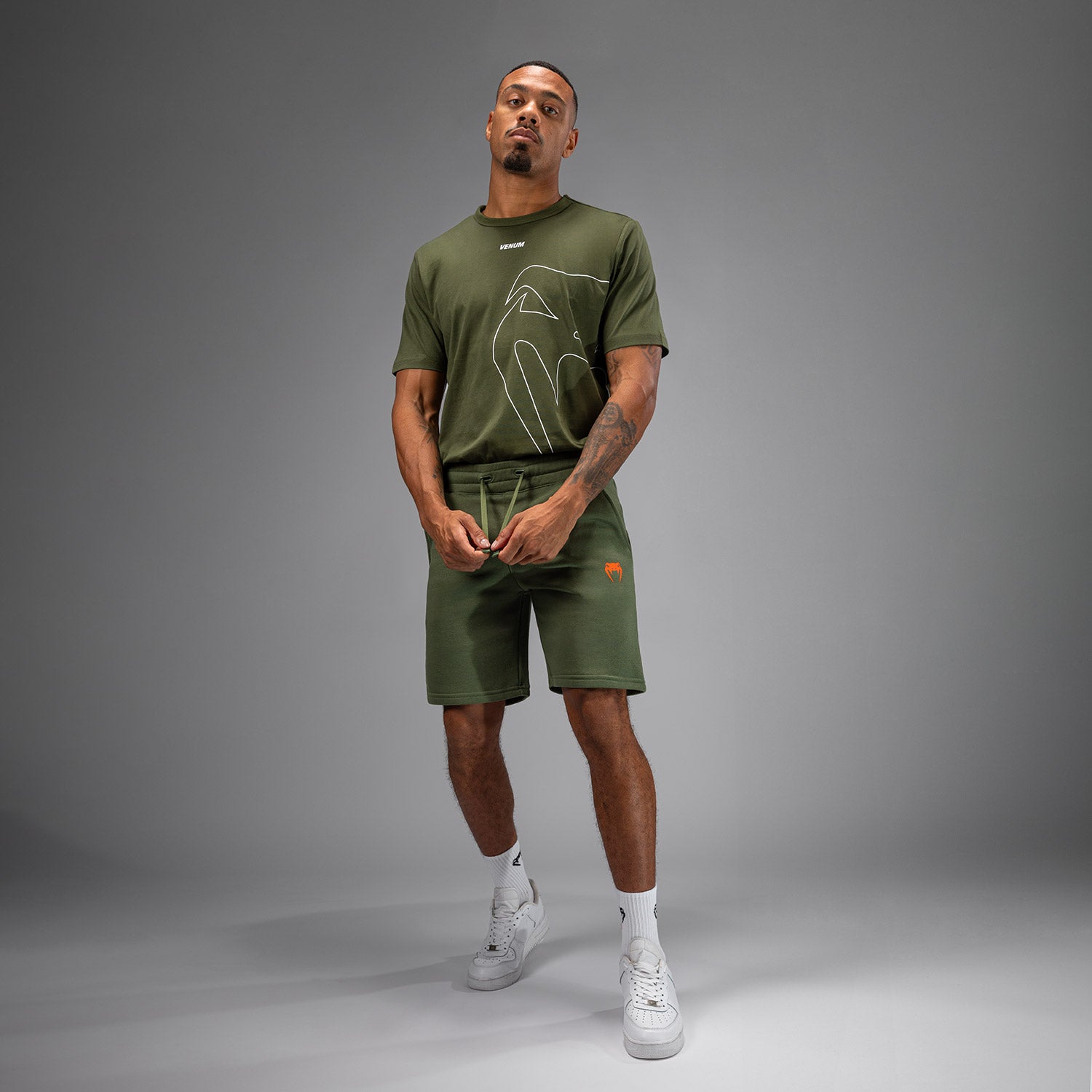 Short Venum Classic pour Hommes - Kaki - product-type_Shorts en Coton