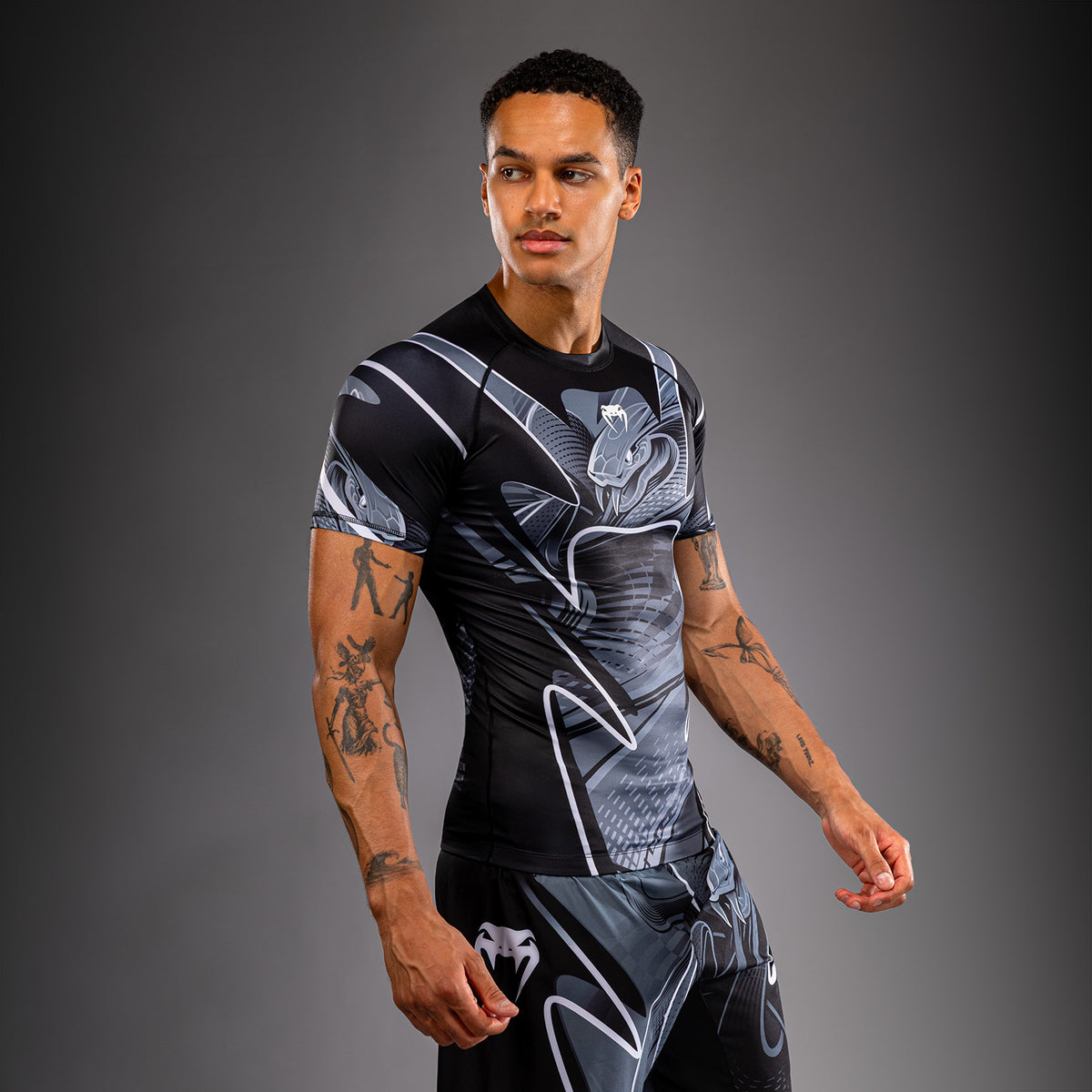 Rashguard manches courtes Venum Crimson Viper 2.0 - Noir/Gris