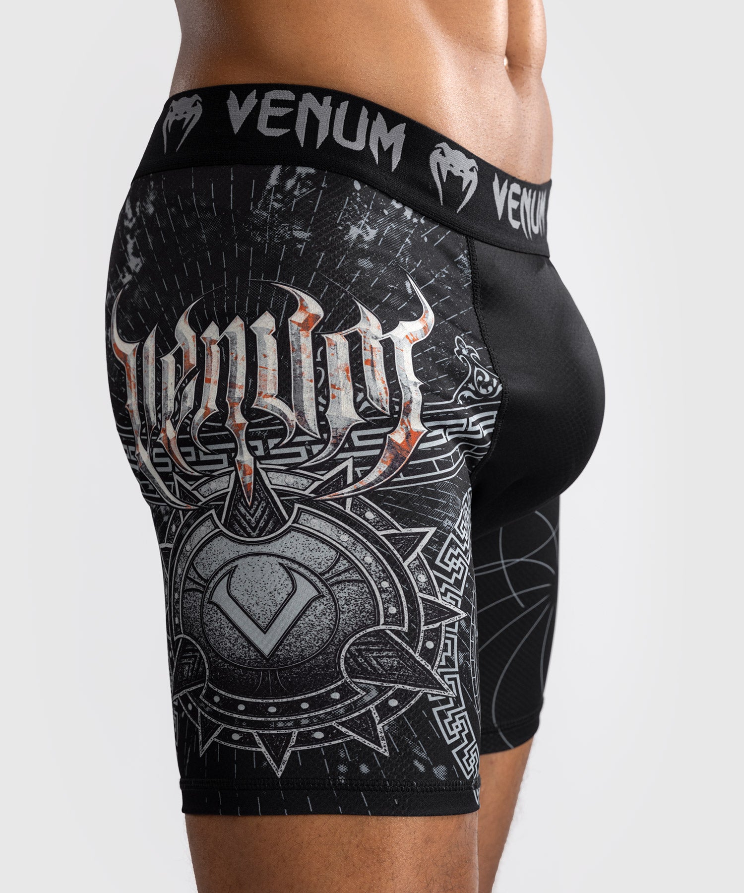 Short de compression pour Hommes Venum Gladiator 5.0 - Noir/Argent - product-type_Shorts de compression