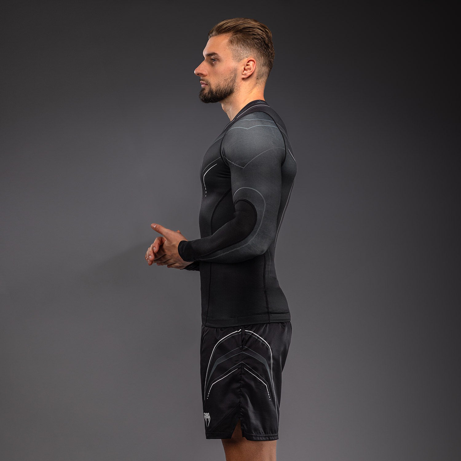 Rashguard à Manches Longues Venum Streamline – Noir/Blanc - product-type_T-Shirts de Compression