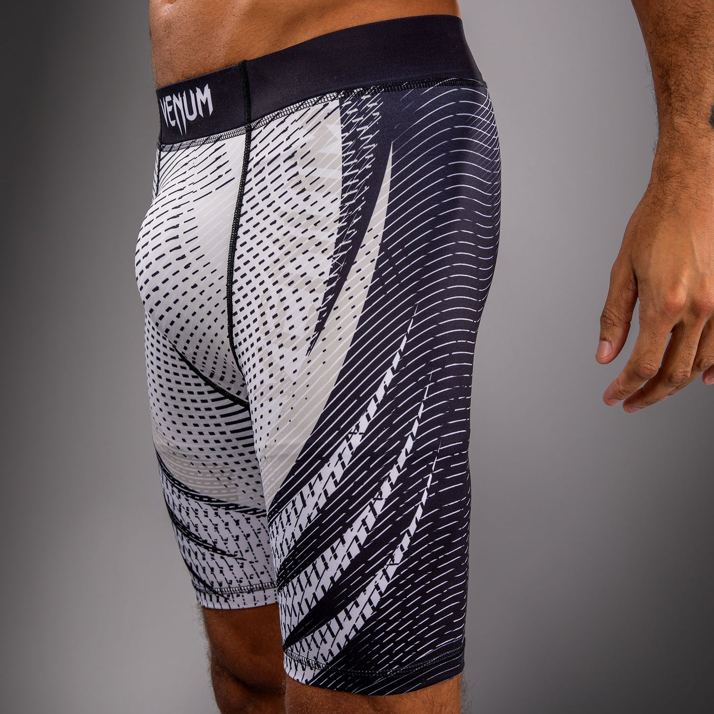 Short de Compression Venum Galactic 3.0 - Blanc Cassé/Noir