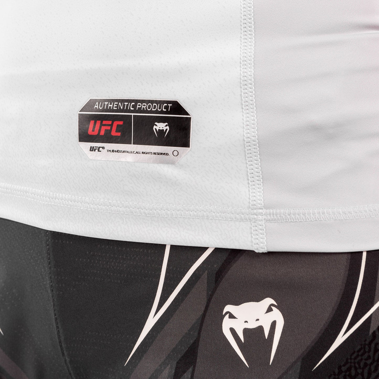 T-shirt de compression Femme UFC Venum Authentic Fight Night - Blanc