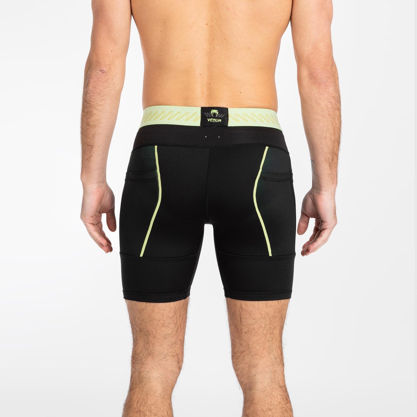 Short de compression pour Hommes Venum Fusion 2.0 - Noir/Jaune - product-type_Shorts de compression