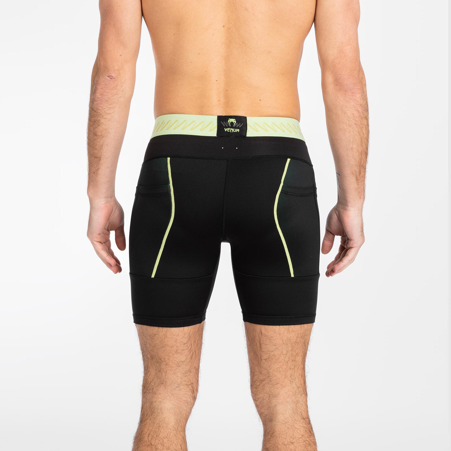 Short de compression pour Hommes Venum Fusion 2.0 - Noir/Jaune - product-type_Shorts de compression