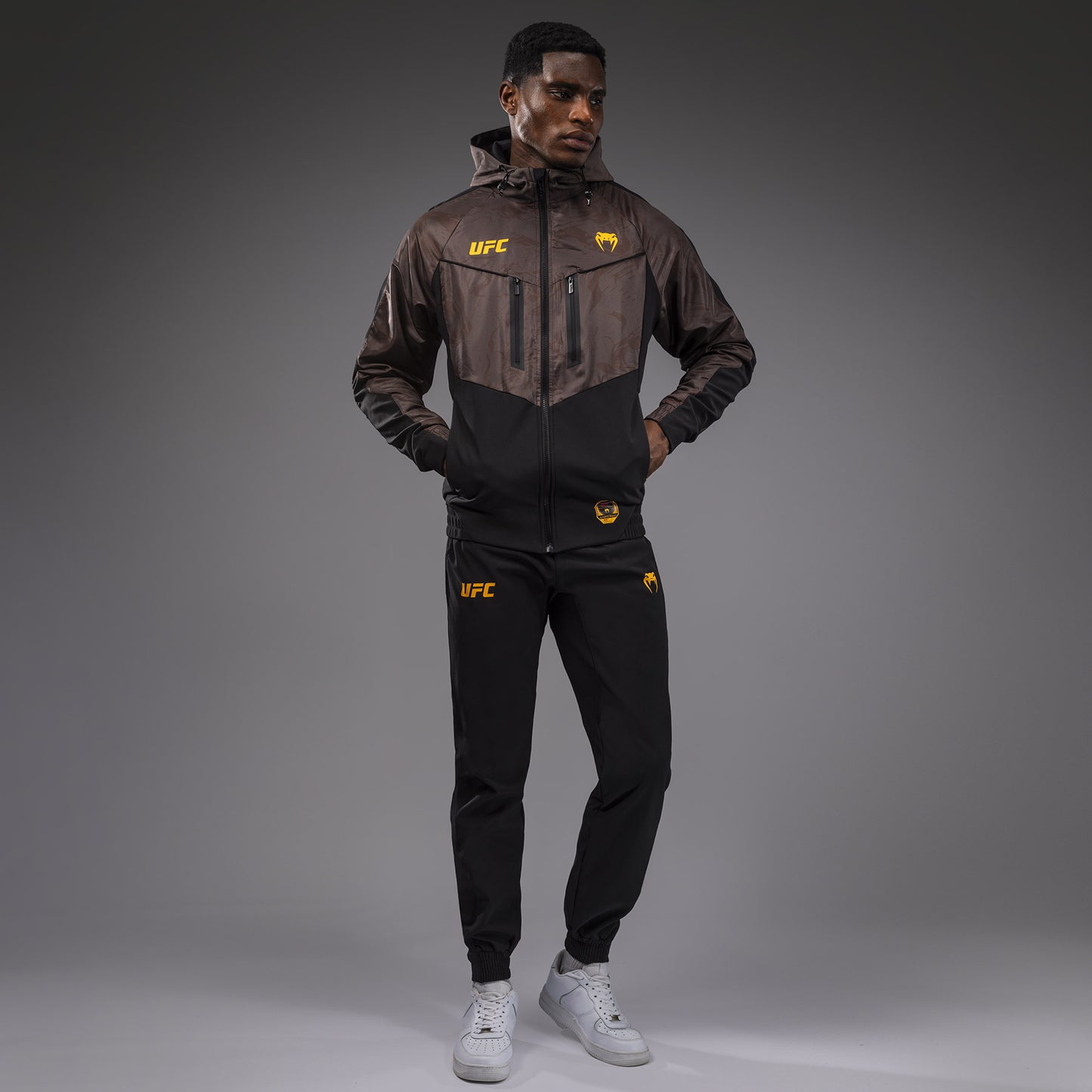 Veste à Capuche Zippé pour Hommes UFC Fusion by Venum Fight Week - Marron Terrestre - product-type_Vestes