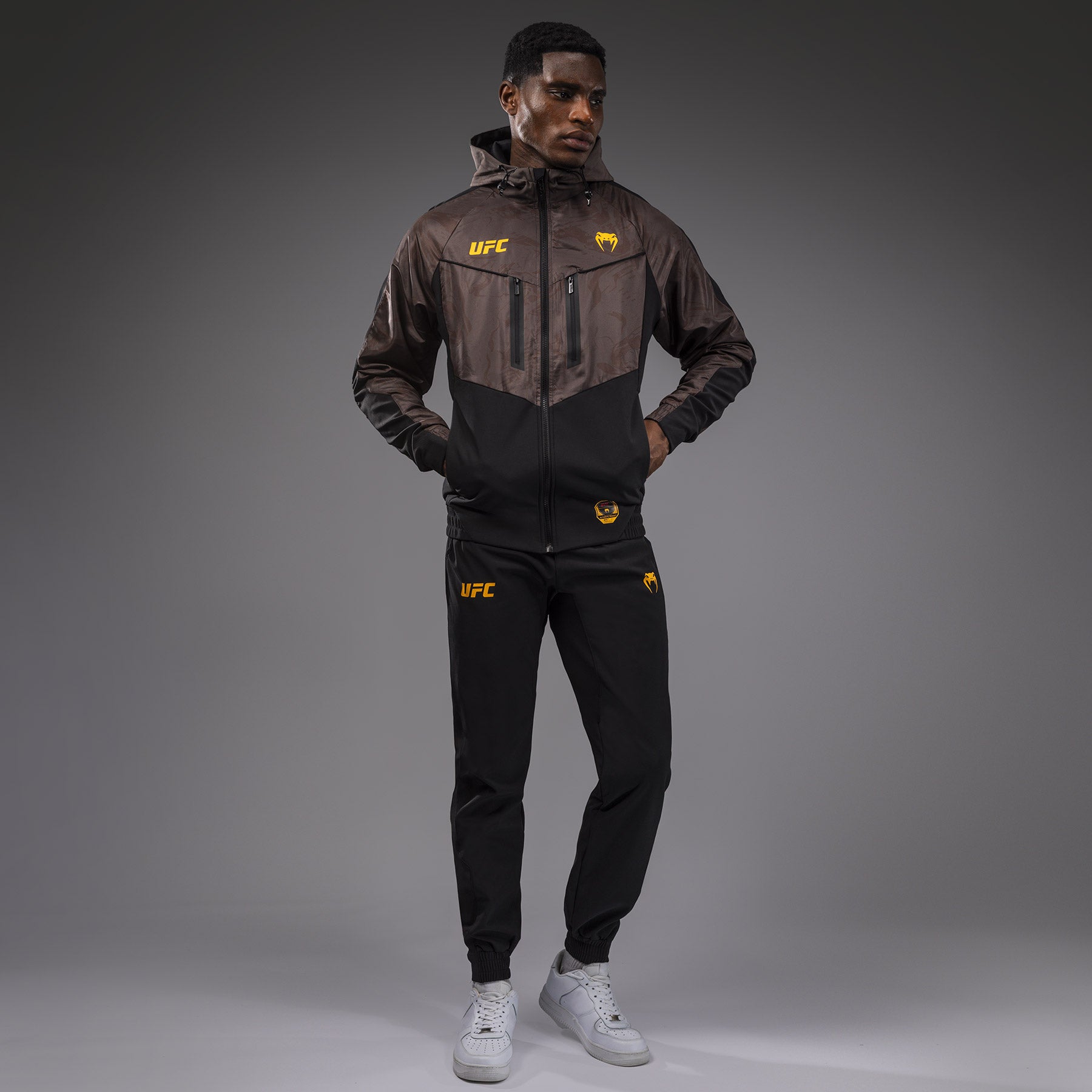 Veste à Capuche Zippé pour Hommes UFC Fusion by Venum Fight Week - Marron Terrestre - product-type_Vestes