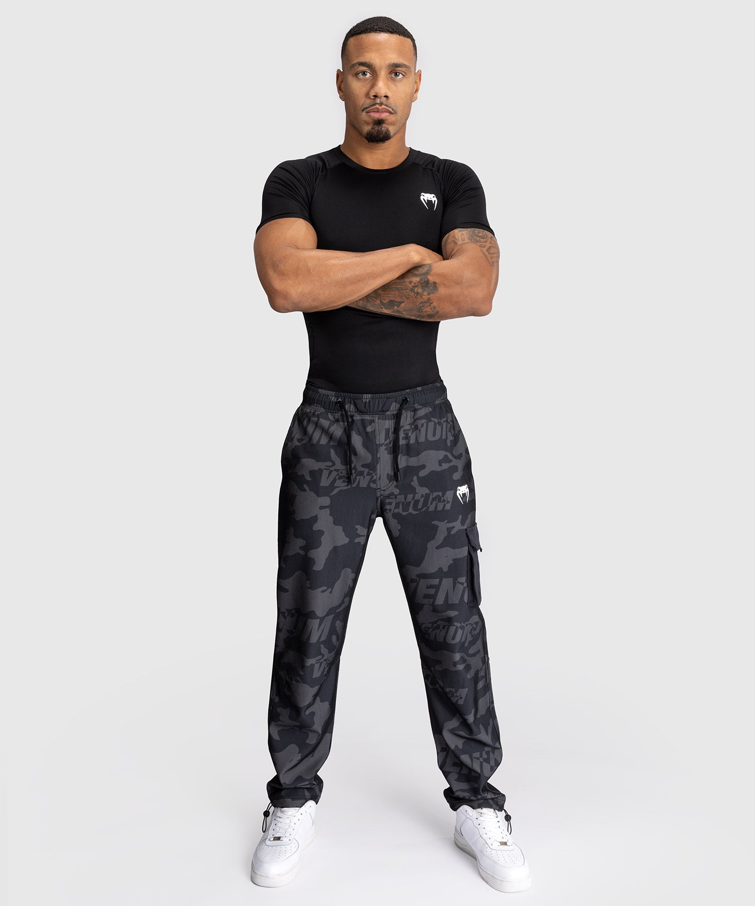 Jogging pour Hommes Venum Trooper - Noir/Charbon - product-type_Pantalons de jogging