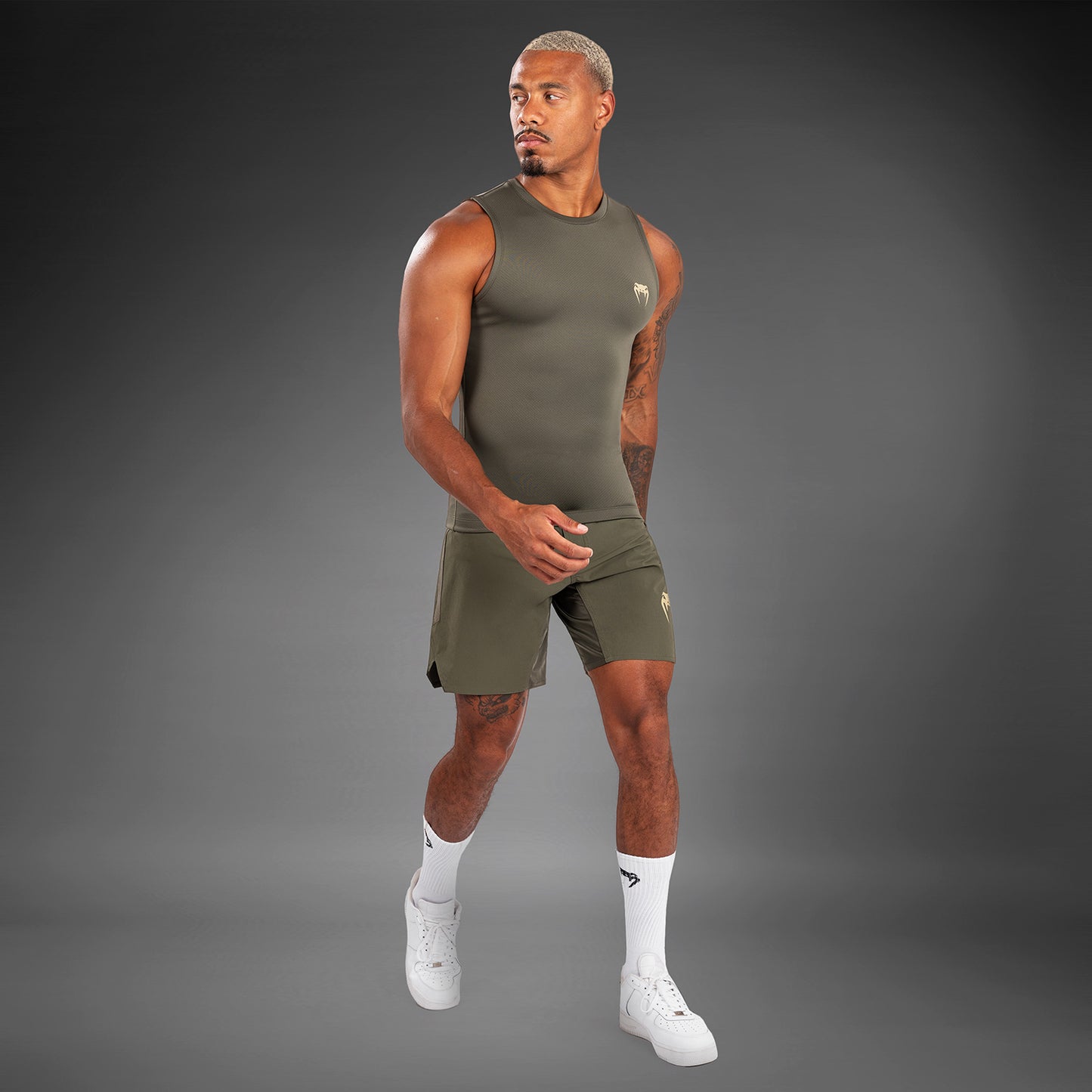Rashguard sans manches pour hommes Venum Contender - Kaki - product-type_T-Shirts de Compression