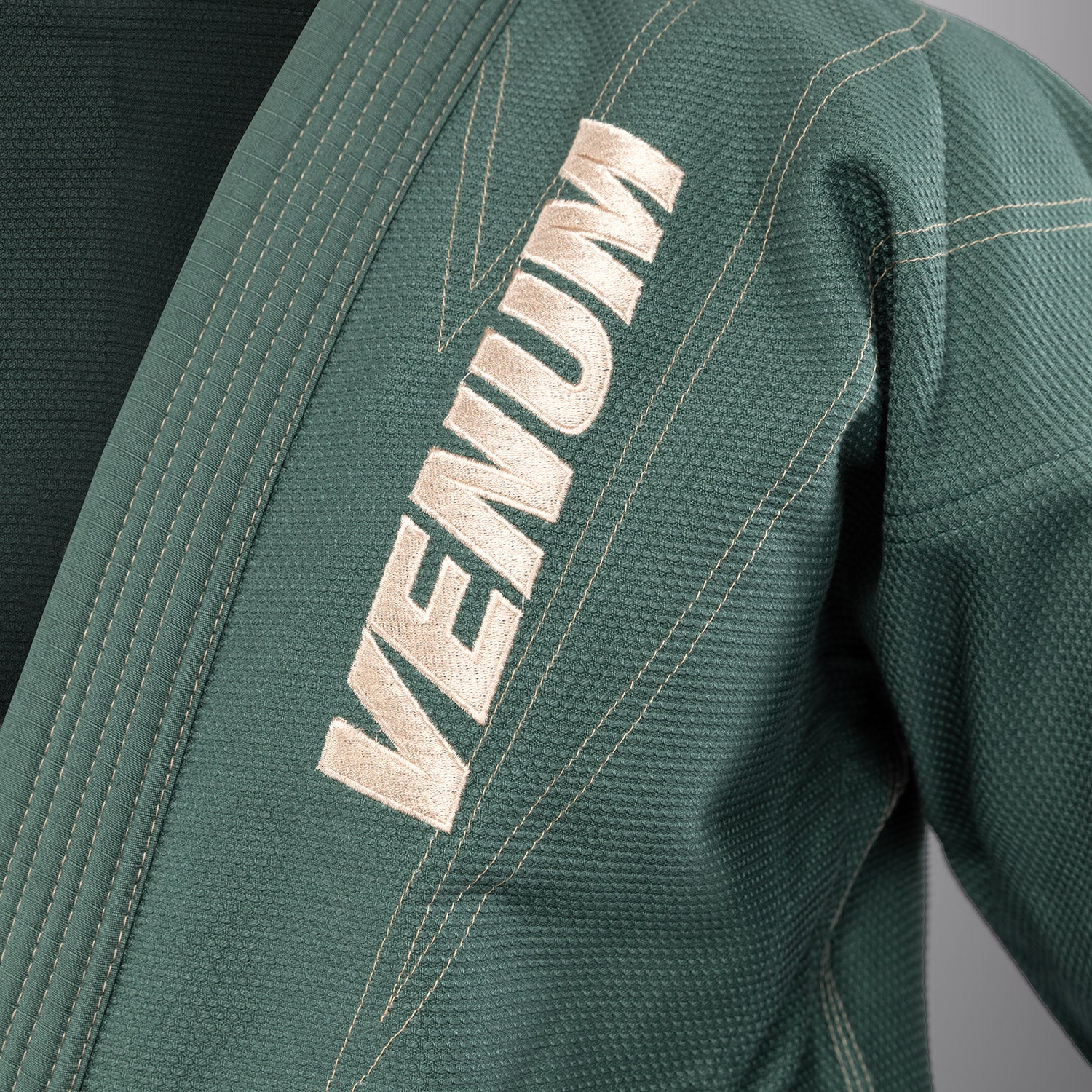 Kimono de JJB Venum Elite 5.0 (450 gsm) - Vert Forêt - product-type_Kimonos de JJB