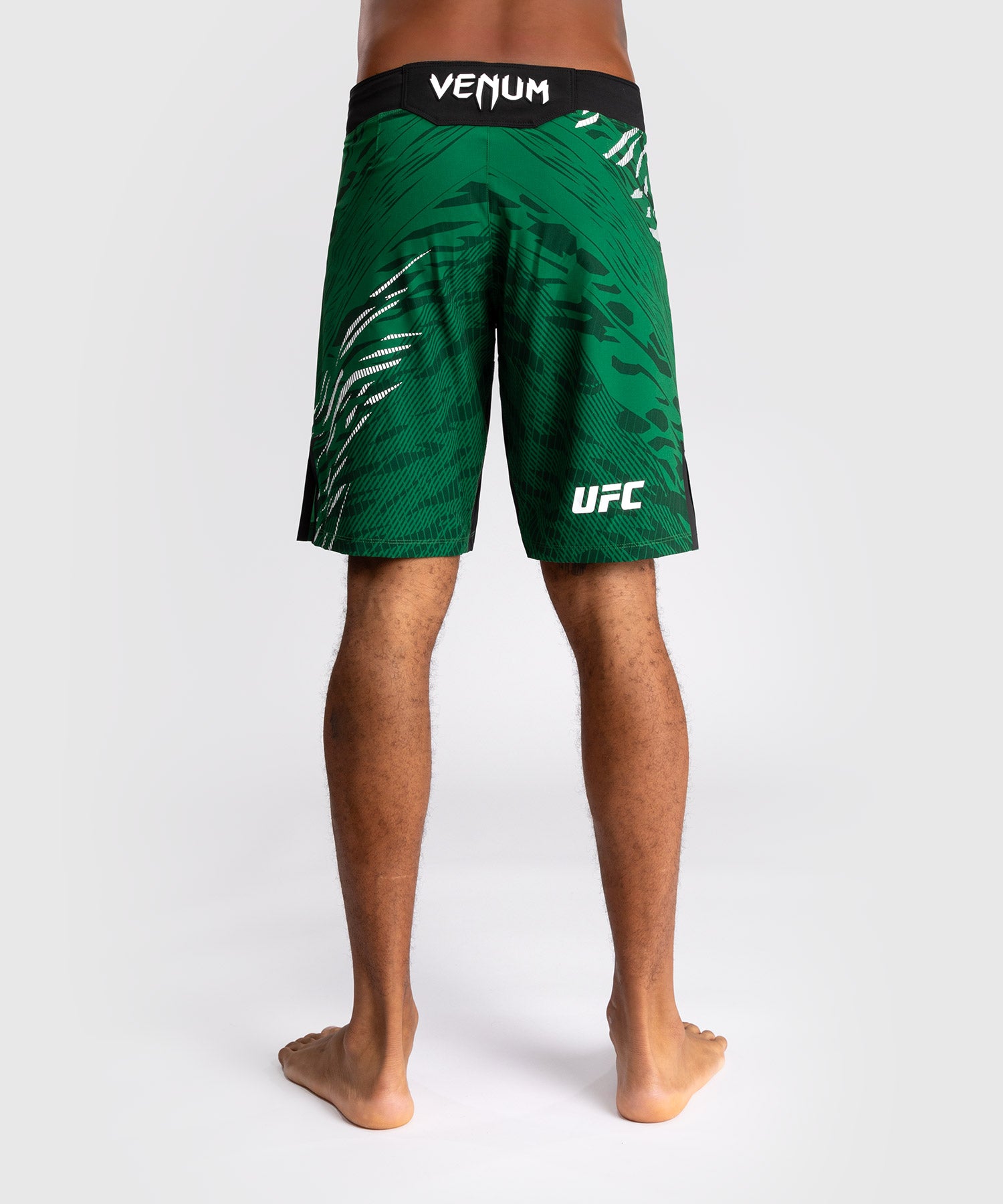 Shorts de Combat pour Hommes UFC Fusion by Venum Authentic Fight Night - Coupe Longue - Vert - product-type_Shorts de MMA