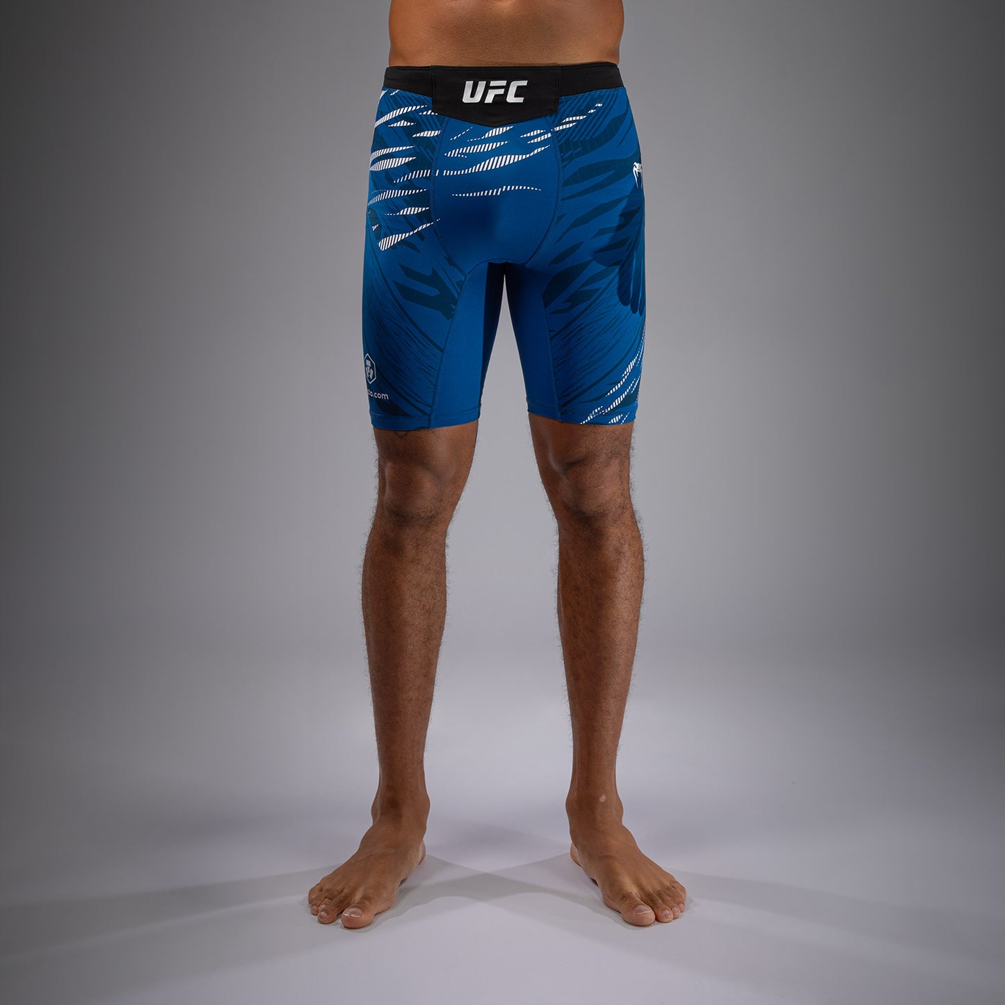 Shorts Vale Tudo pour Hommes UFC Fusion by Venum Personnalisé Authentic Fight Night - Bleu - product-type_Shorts de MMA