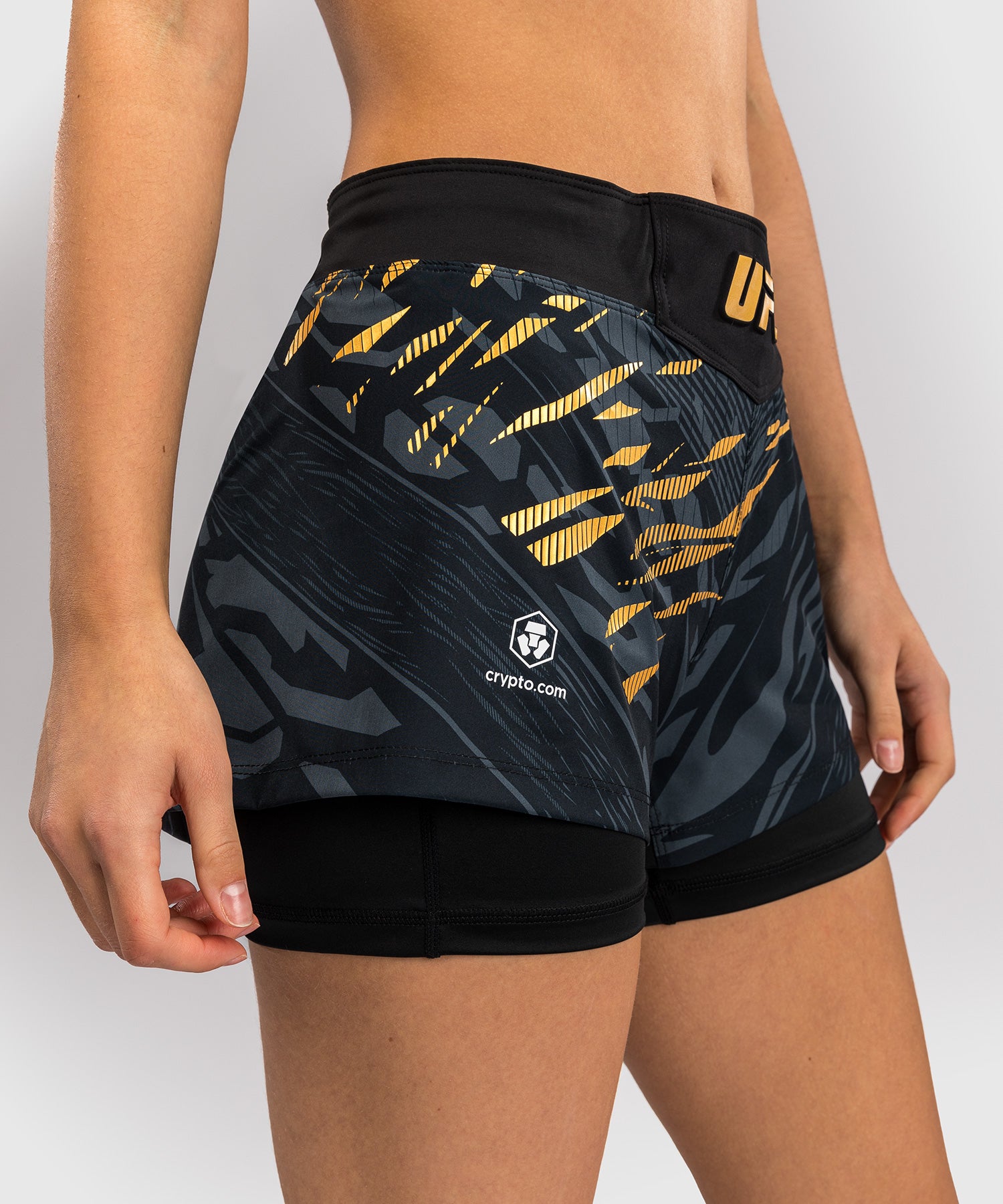 Shorts de Combat pour Femmes UFC Fusion by Venum Personnalisé Authentic Fight Night - Champion - product-type_Shorts de MMA