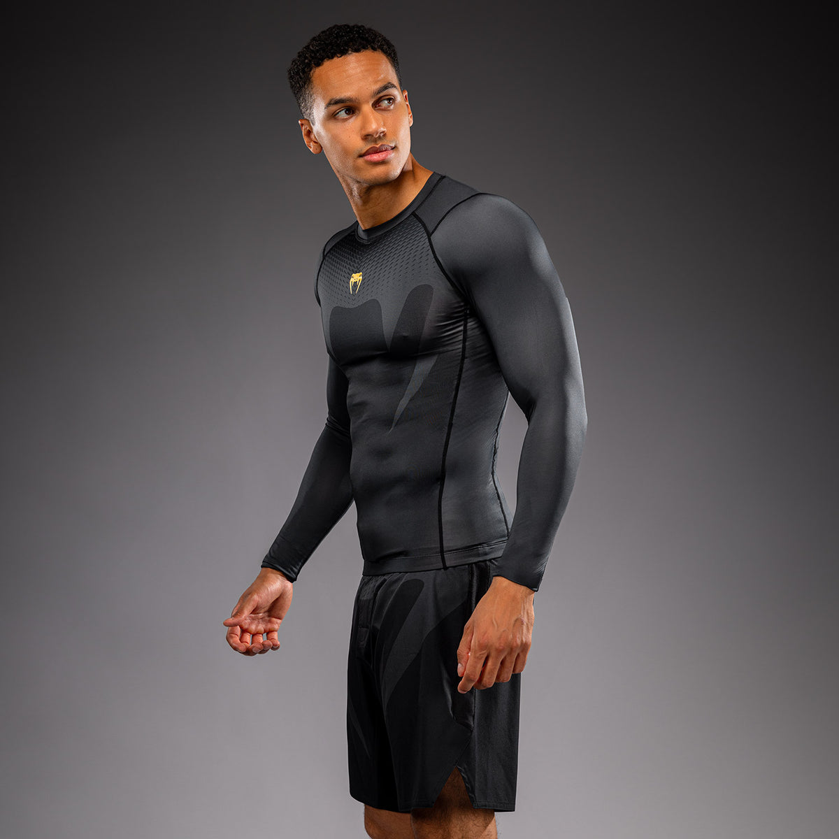 Rashguard manches longues Venum Attack - Noir/Or