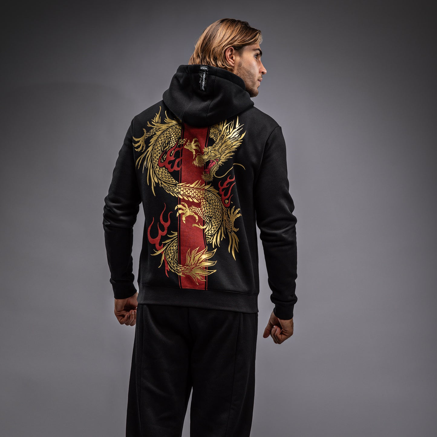 Sweatshirt à capuche Venum x TEKKEN 8 - Marshall Law - Noir/Rouge/Or - product-type_Sweatshirts